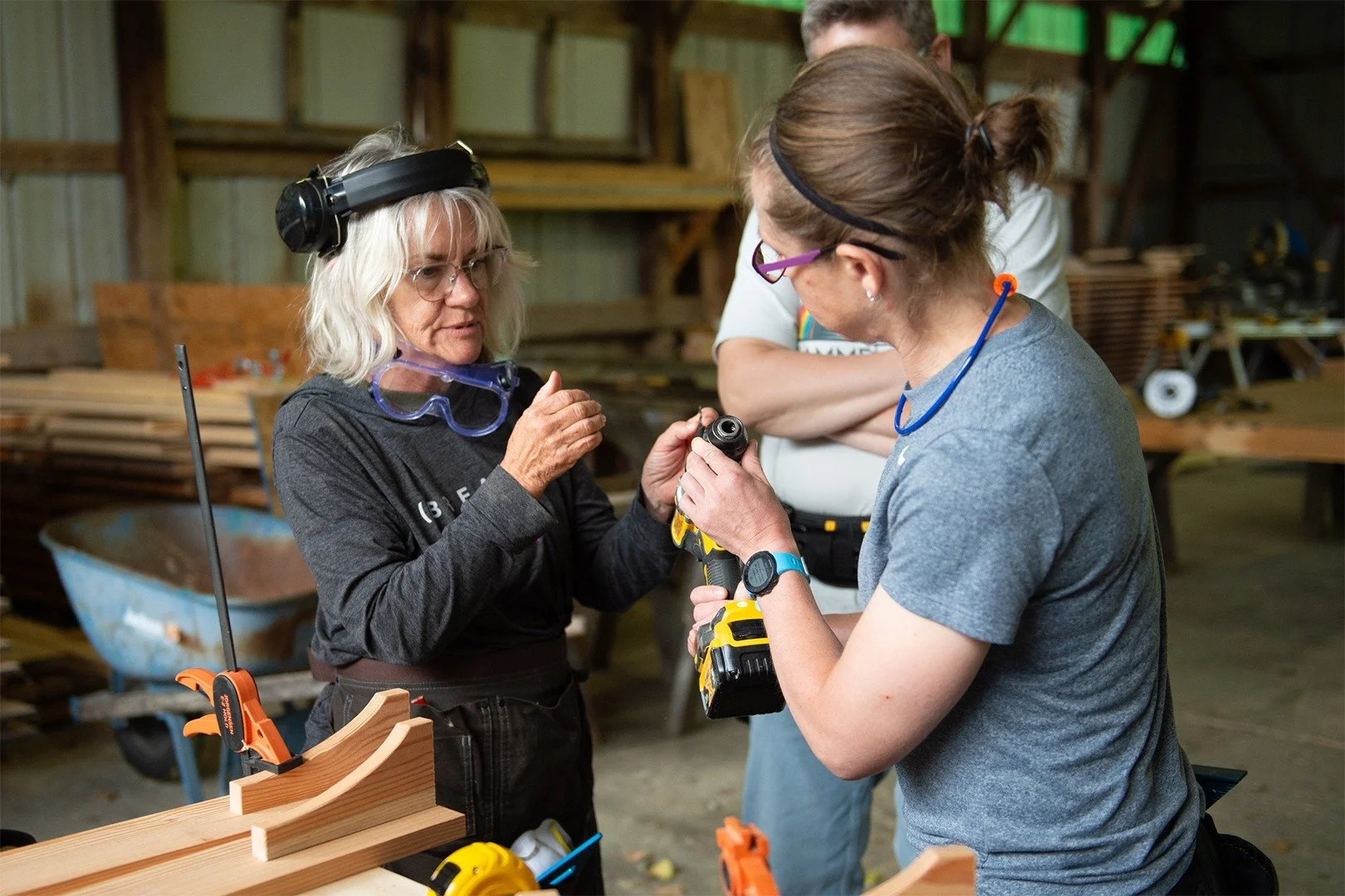 Been wanting to wield a drill with confidence? Drill &amp; Driver Fundamentals is coming up SOON! We still have a few spots in both in-person and virtual options of this 2-hour evening crash course open to complete beginners. 🔨

Tues Feb 17, 5:30-7: