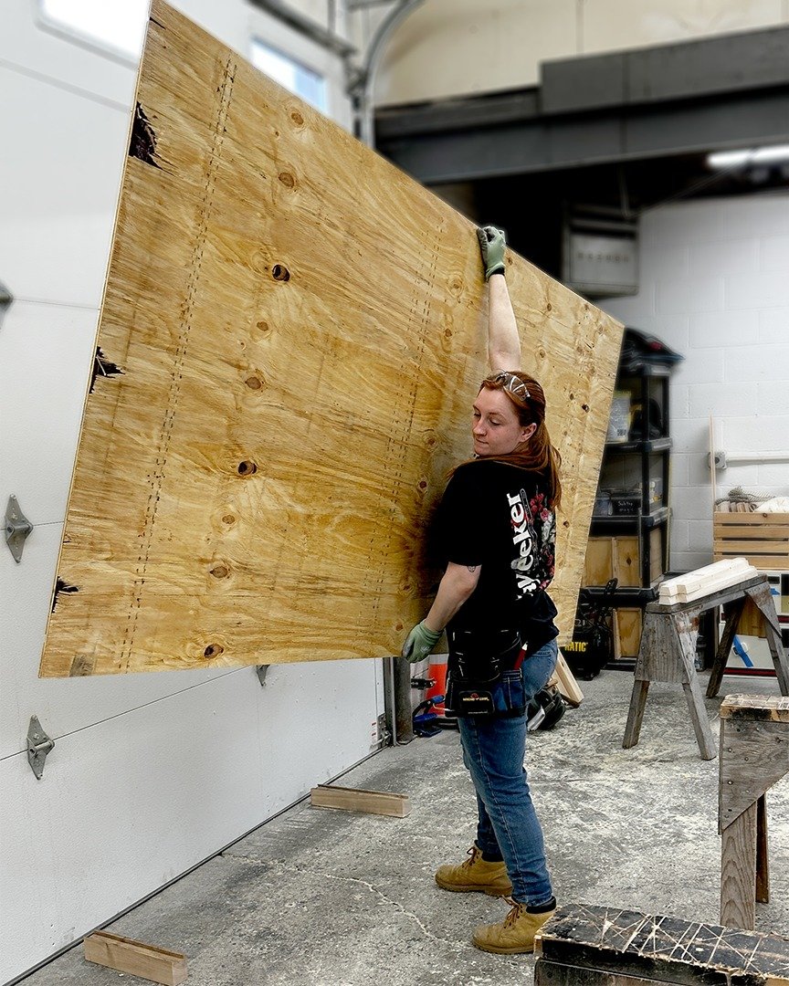 COME AS YOU ARE! You don't have to be in perfect physical shape to learn carpentry. You don't have to be strong to use your body effectively. We know the pro techniques to adapt every task and tool to different body types and abilities.

If you're fe