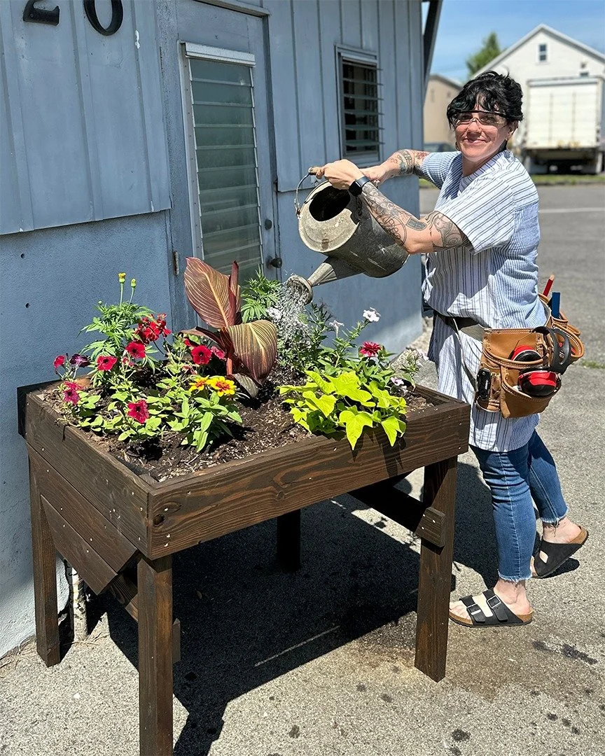 Good news! Elevated Planter is now open to complete beginners! No prerequisite required. We originally positioned this class as a next-step class after Basic Carpentry Skills 101, but this project turns out to be one of the most satisfying ways to le