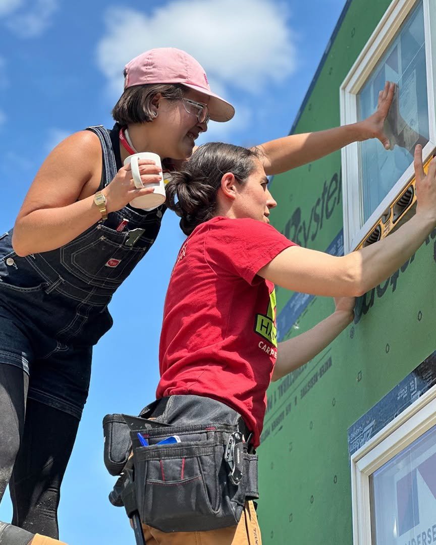 A single window replacement can cost over $1000, if you can even find a company willing to do a job that small. What if you could do it yourself and install a higher-end window for the same price?

In this 2-day class (June 11-12) we'll teach you to 