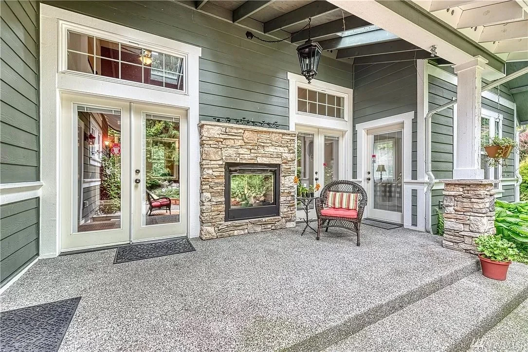 Outdoor Living.jpg