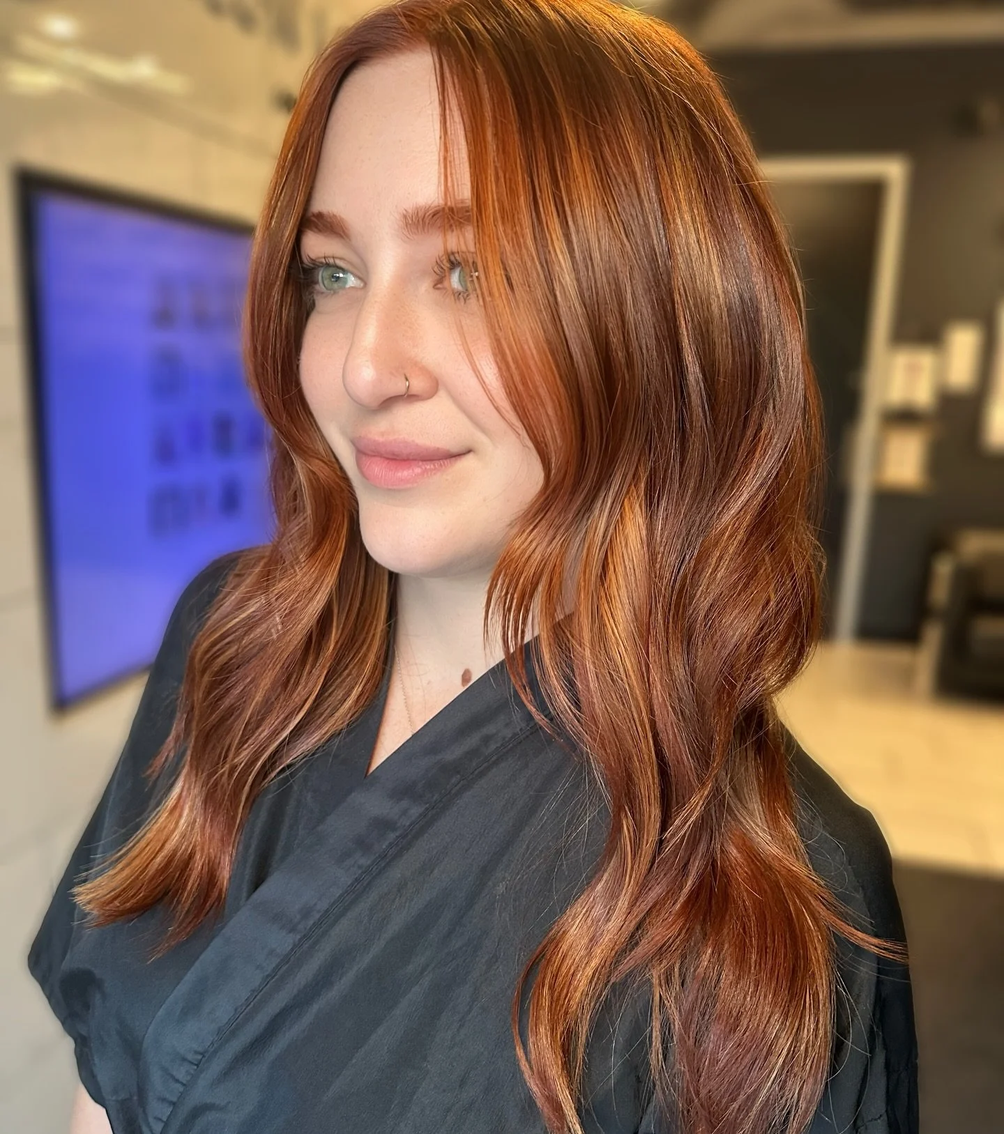 Loving all the copper shades I&rsquo;ve been creating recently 🦁 We chose a dimensional copper with deeper and lighter pops throughout, and couldn&rsquo;t be happier! @marissarileyy_  #orlandosalon #orlandoblondes #orlandohair #orlandoextensions #wi