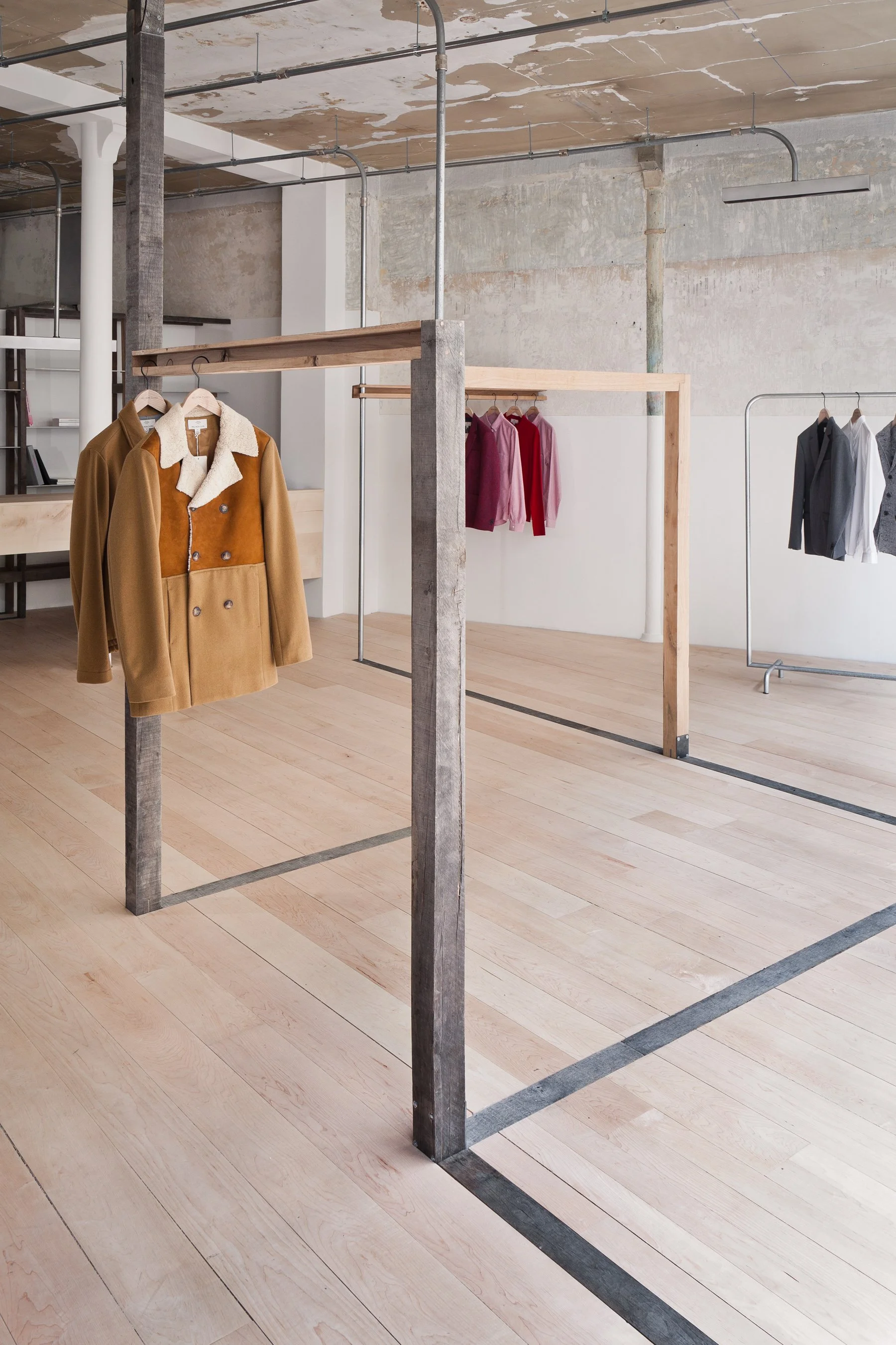 10.MelindaGloss_NewStore_23.jpg
