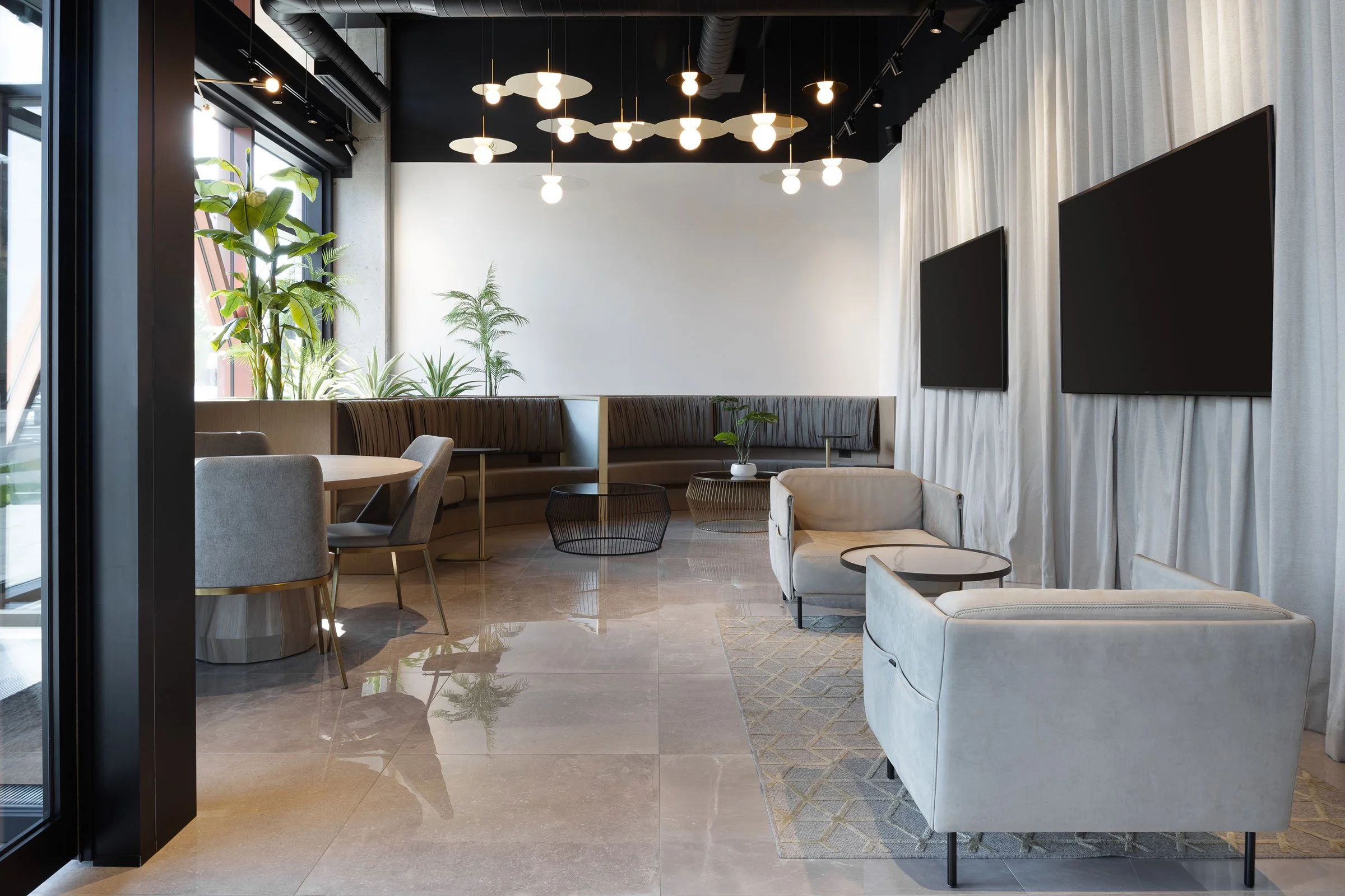photo_projet_central_parc_bureau_vente_02.jpg