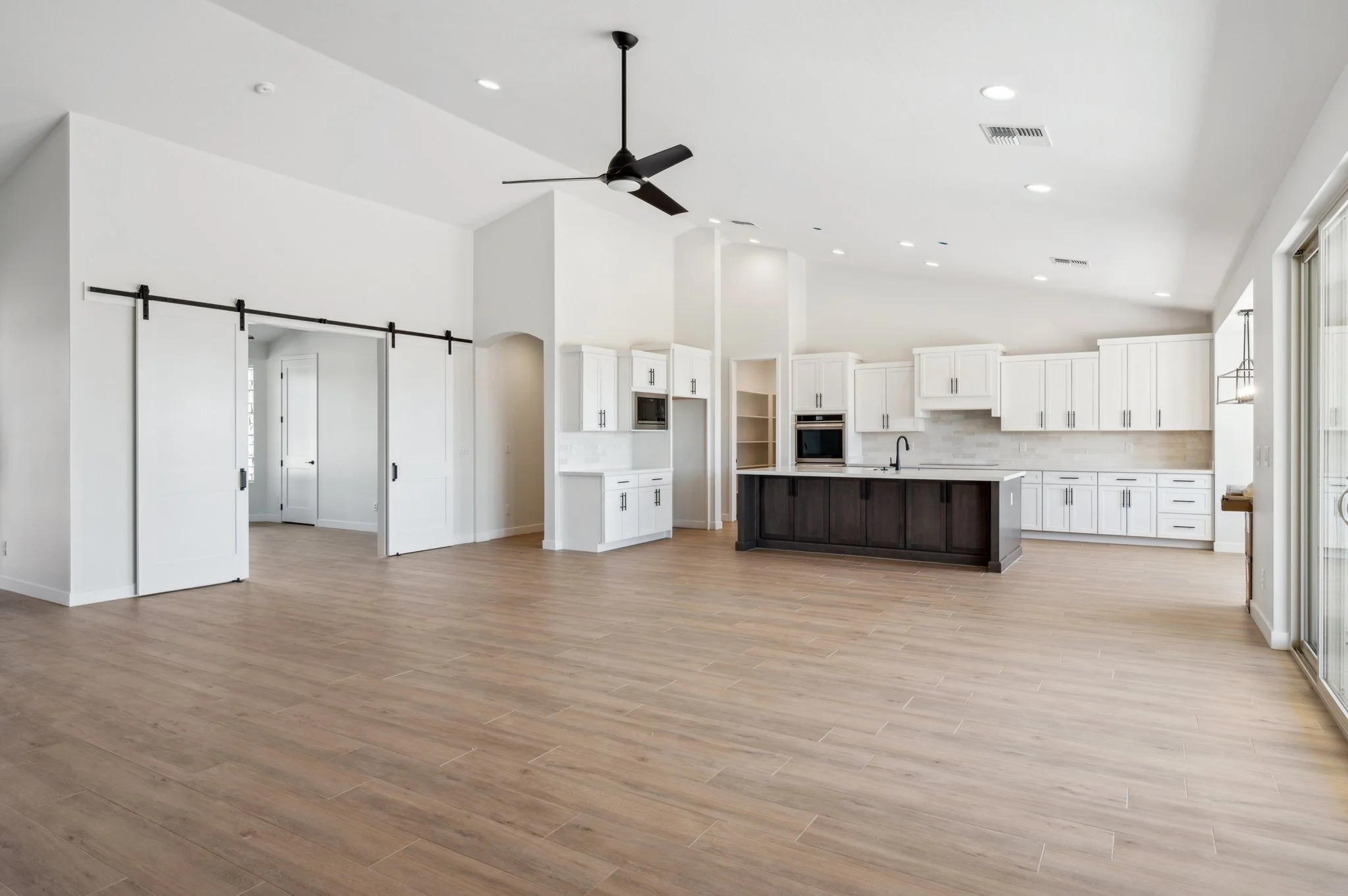 ALOE KITCHEN.jpg