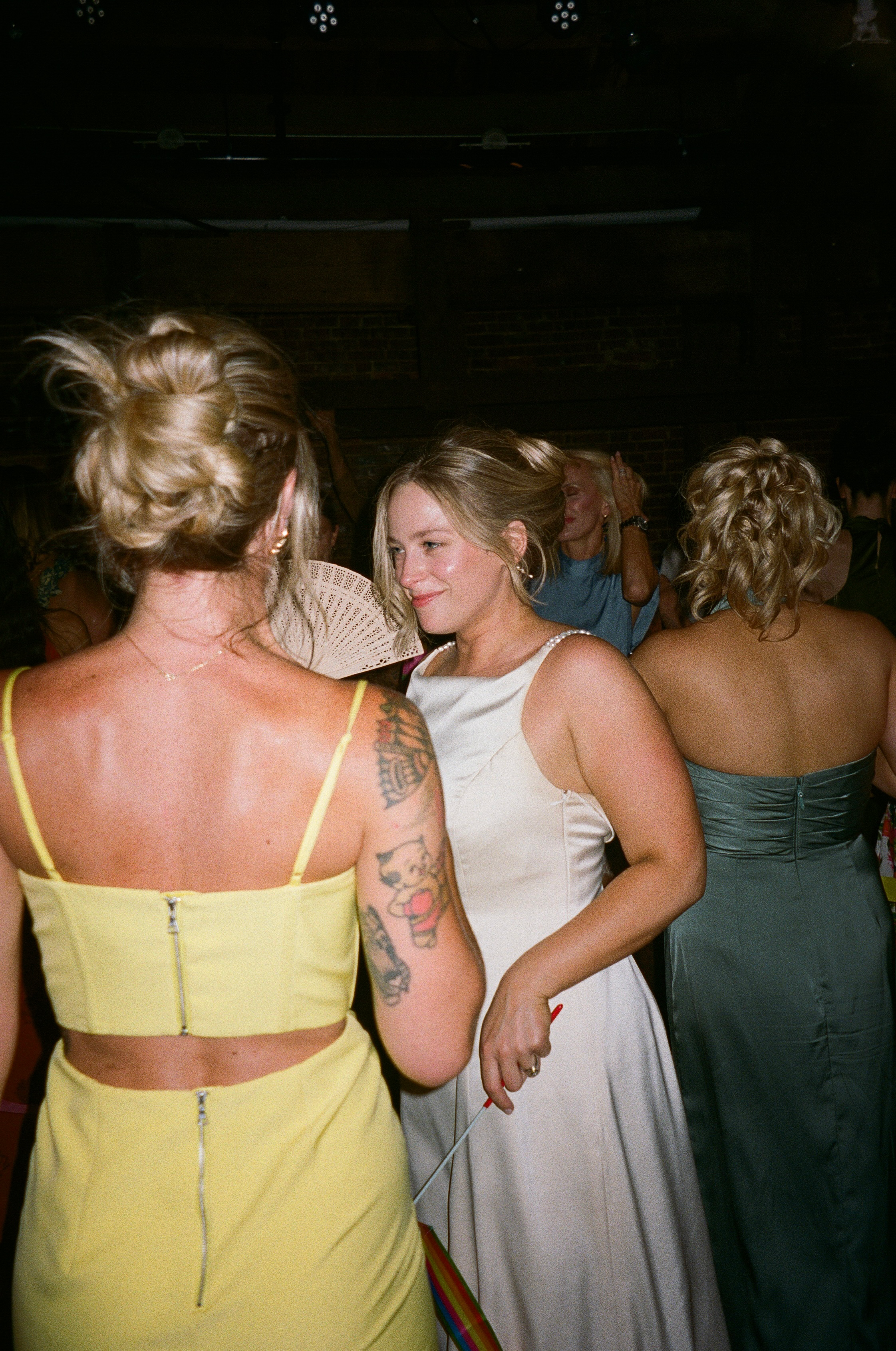 philadelphia-film-wedding-photographer-.png
