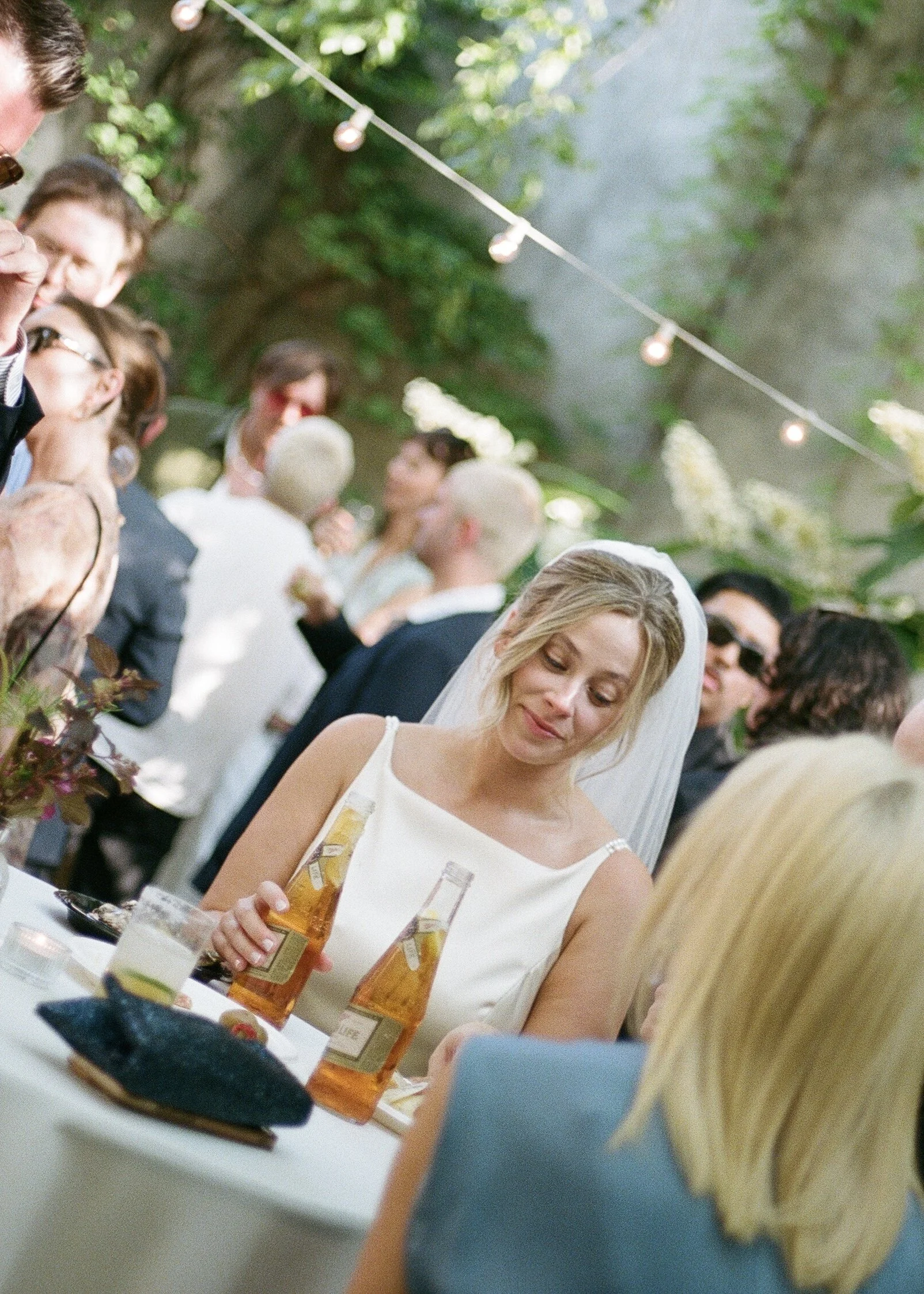 philadelphia-film-wedding-photographer-candid-documentary-storytelling-cocktail hour.jpg