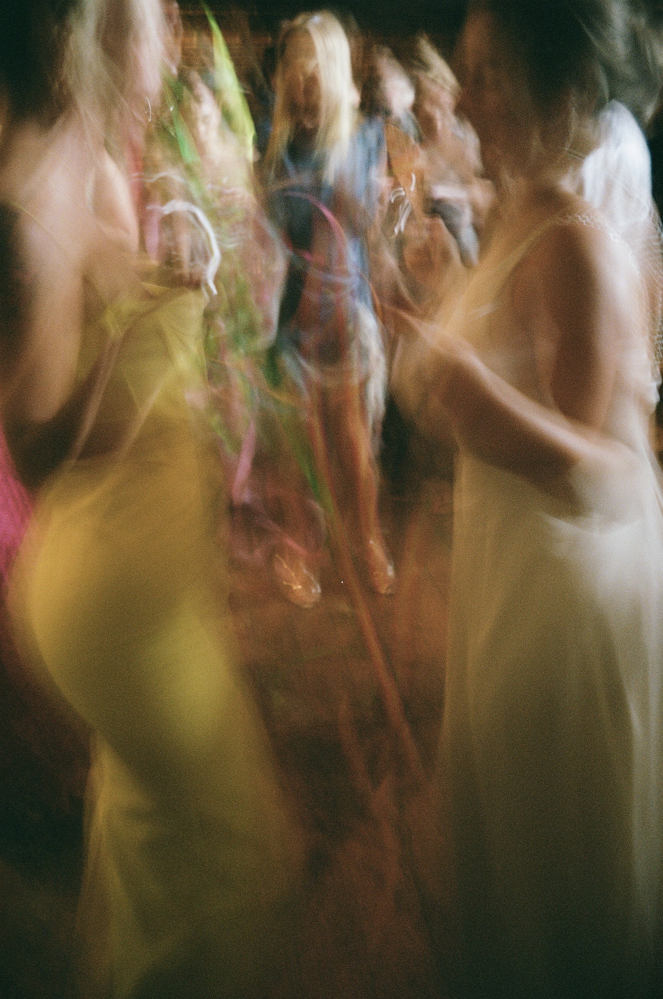 philadelphia-film-wedding-photographer-dance-floor.jpg