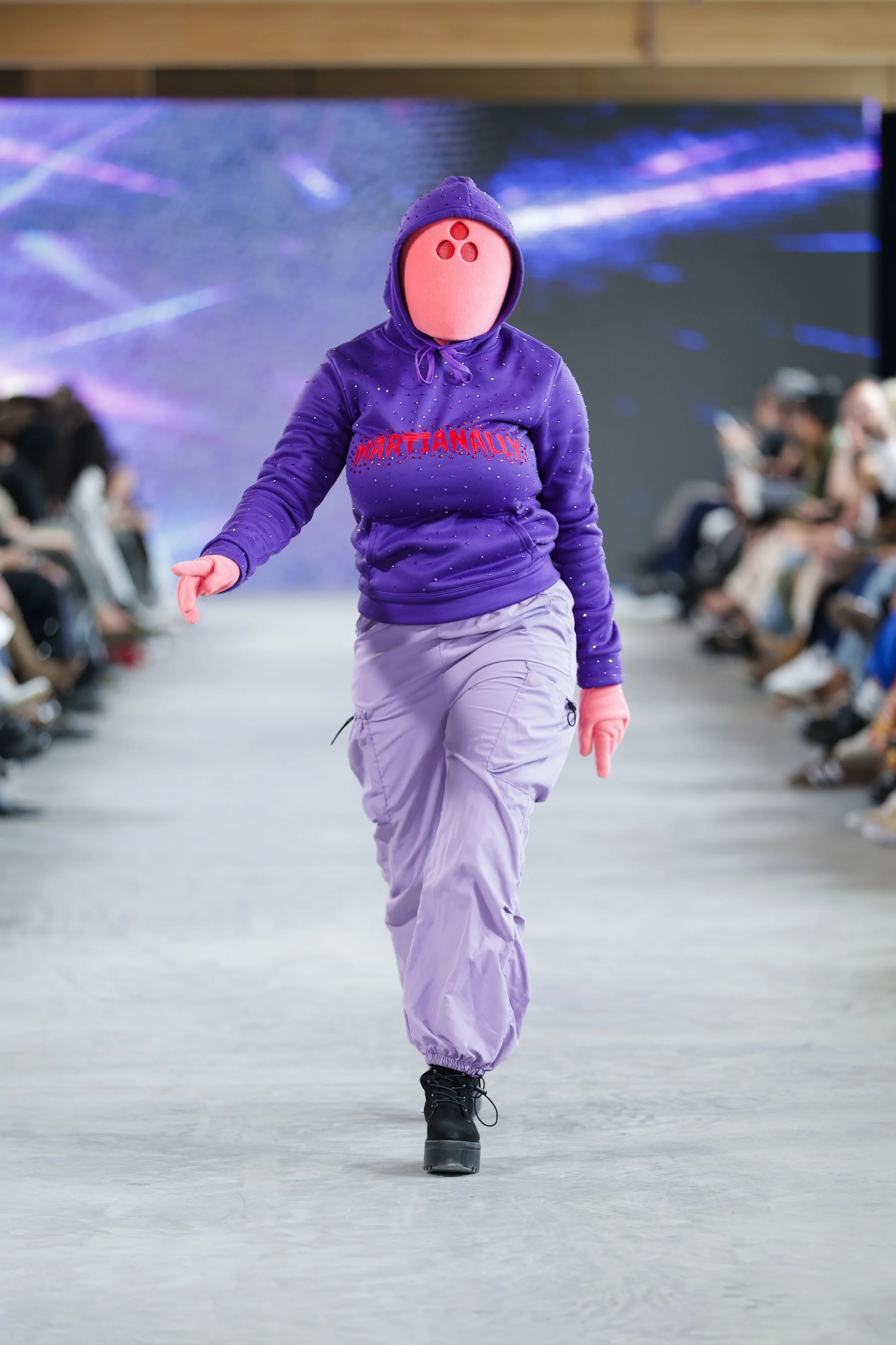 17_primary_Martianally_look7_day4_@cosplay_@devansakaria.jpg