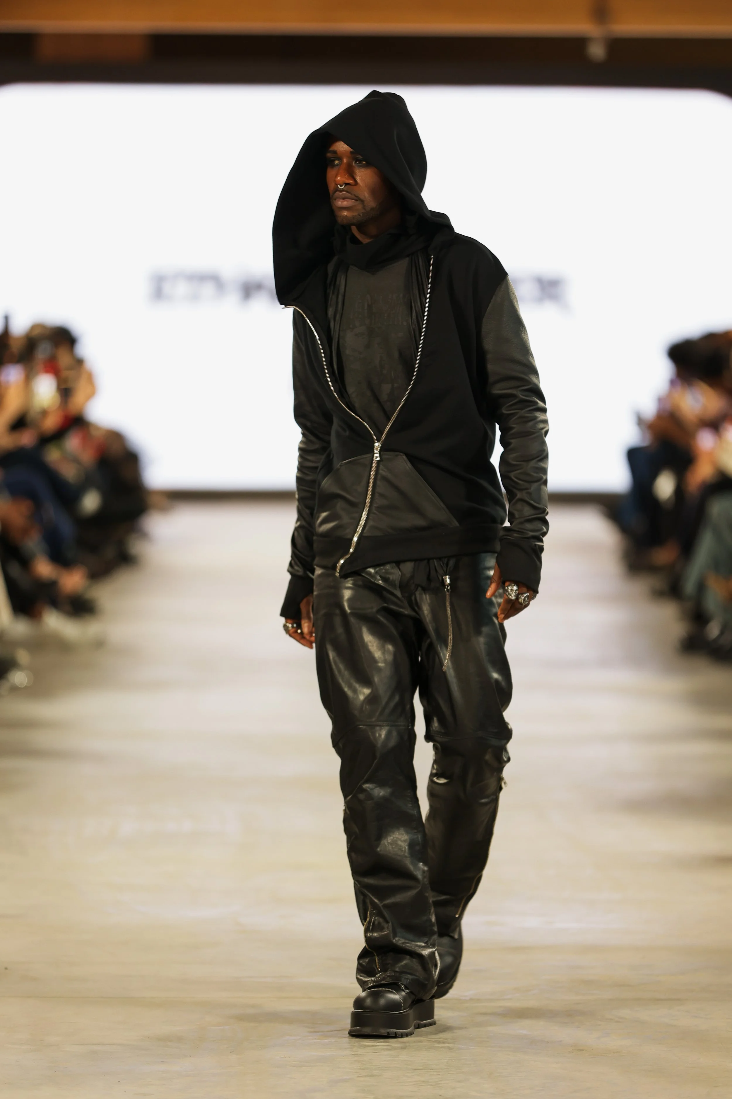 12_primary_EthanCordner_look5_day2_@cosplay_@devansakaria.jpg