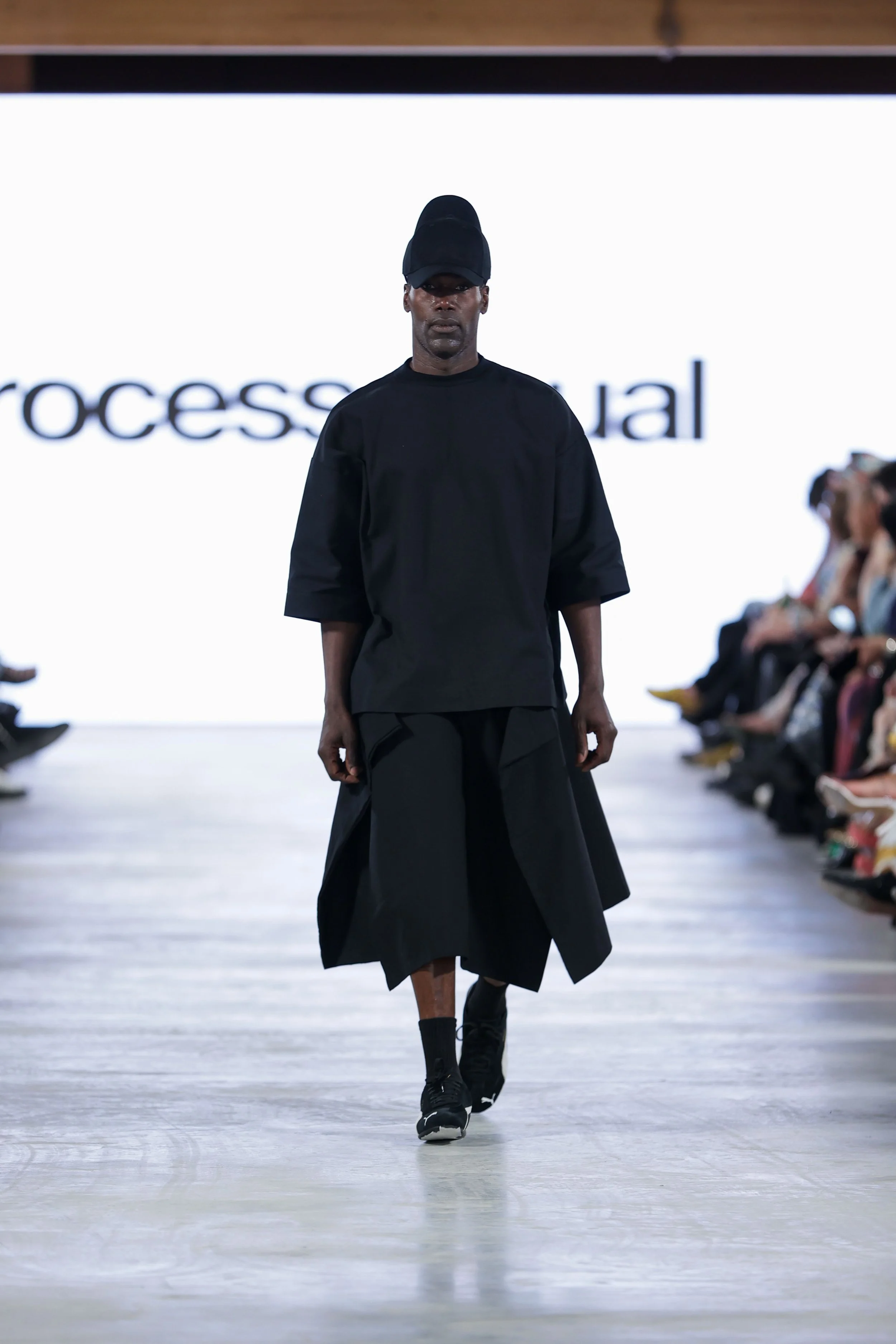 15_primary_ProcessVisual_look8_day4_@cosplay_@devansakaria.jpg