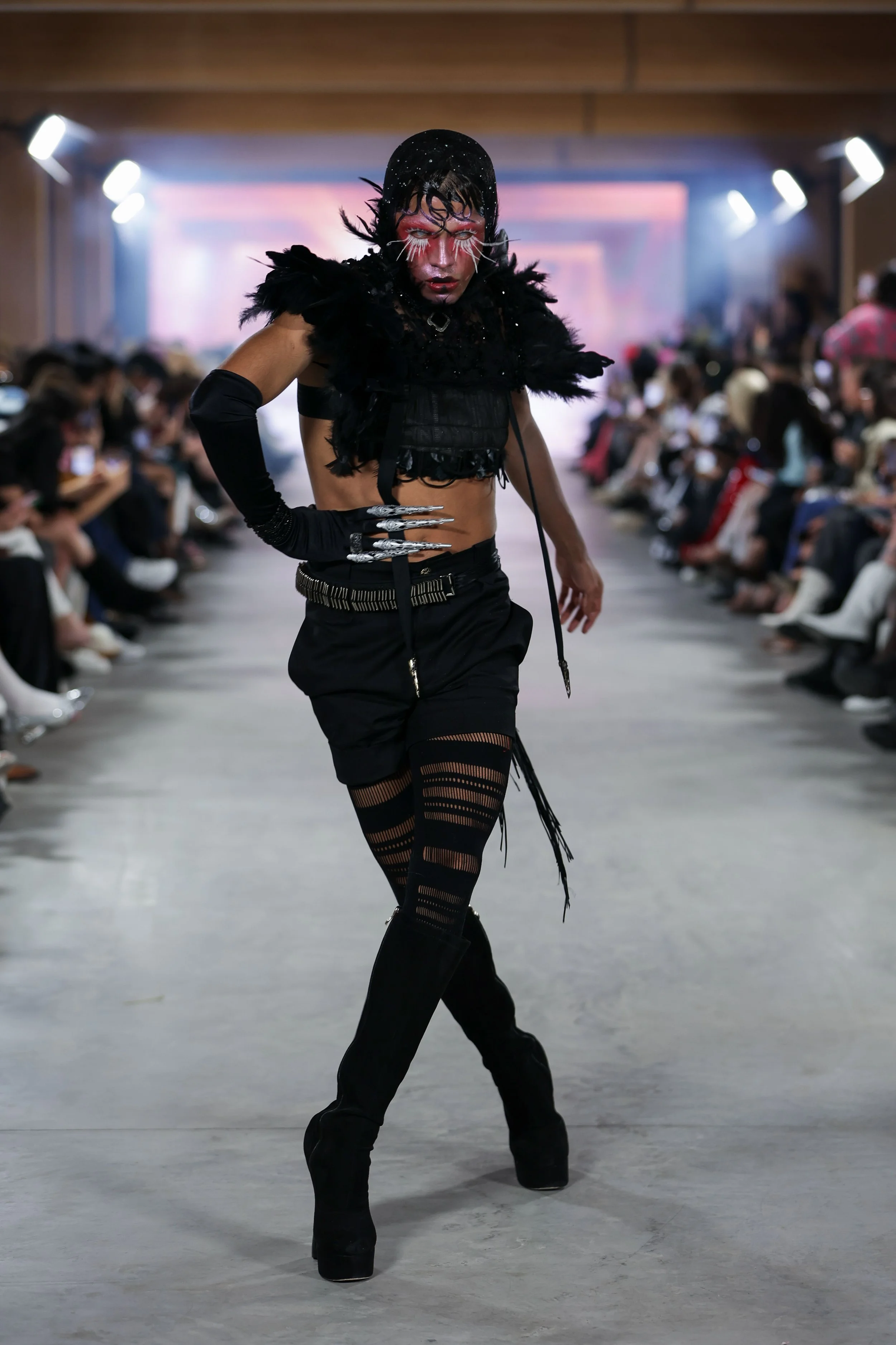 07_primary_TheUnekspectedByKaitsauka_look2_day4_@cosplay_@devansakaria.jpg