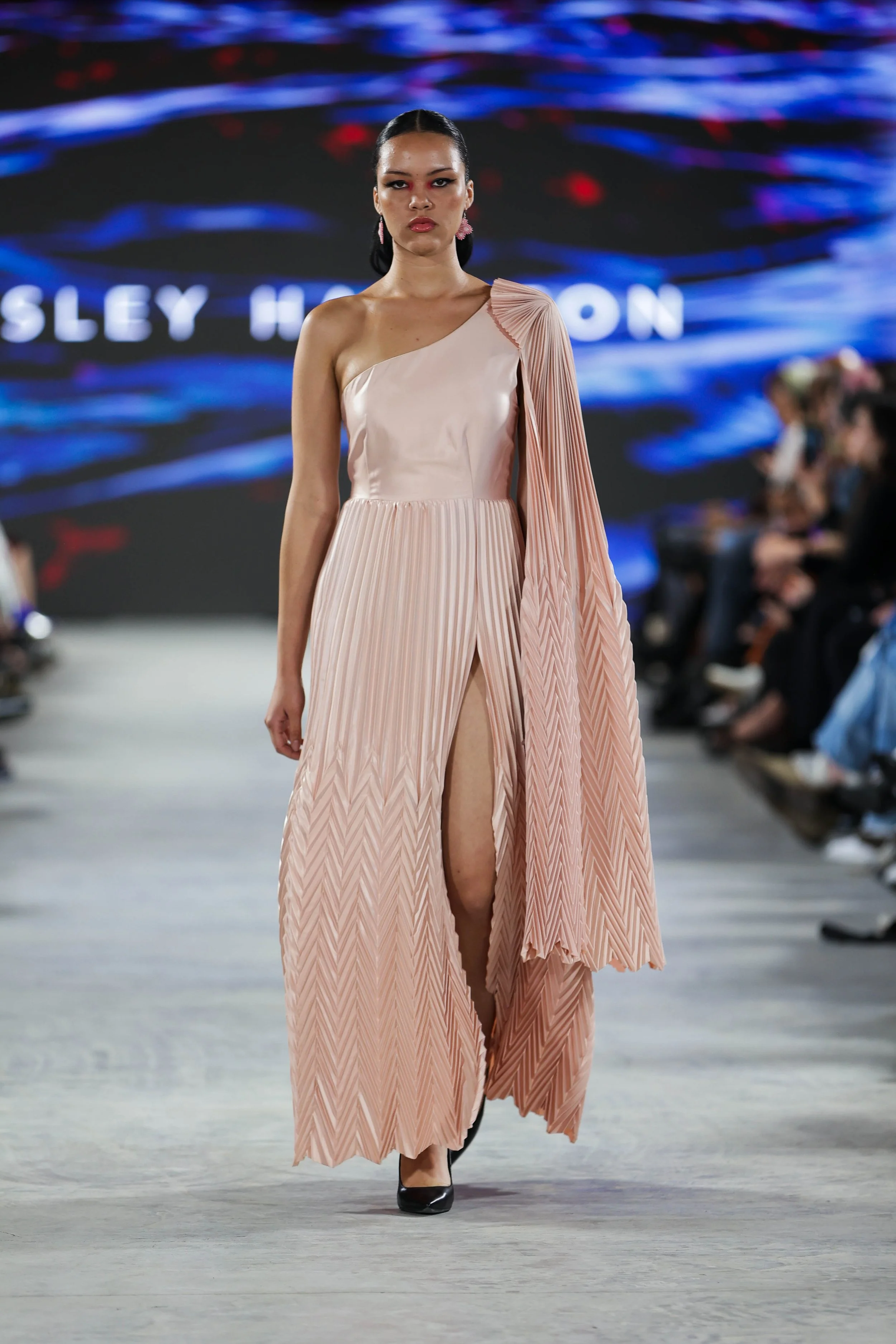 47 primary_Lesley Hampton_Look 17_Day1_@cosplay_@devansakaria .jpg