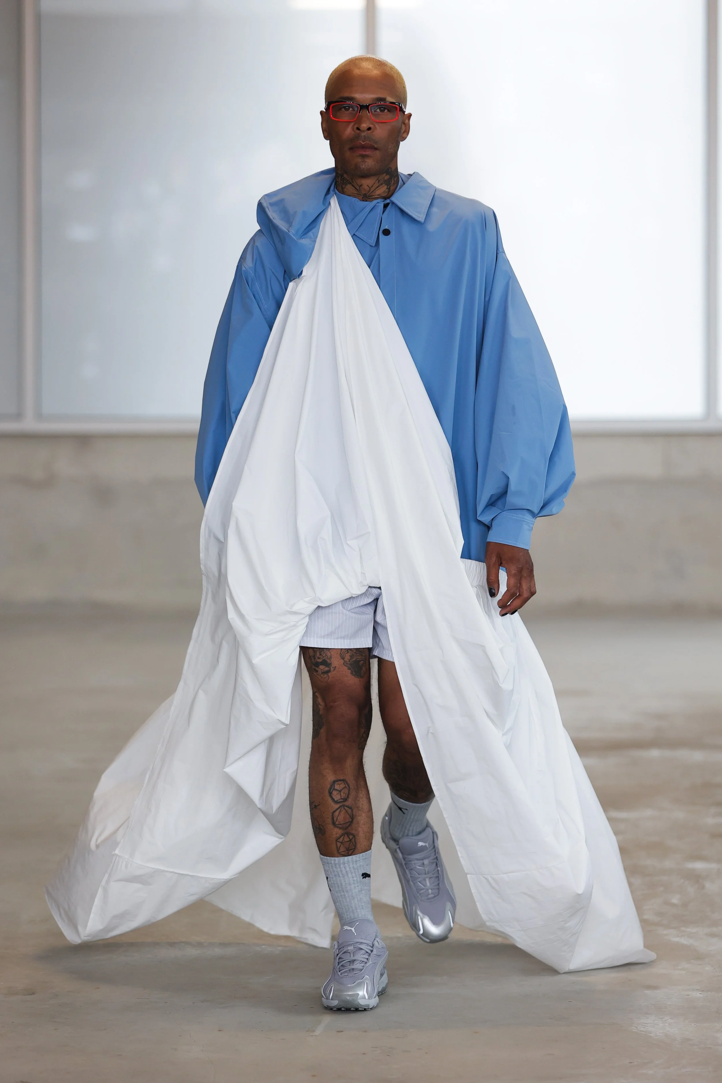 03Primary_SONS OF MAN _Look 2_Day1_@cosplay_@devansakaria .JPG