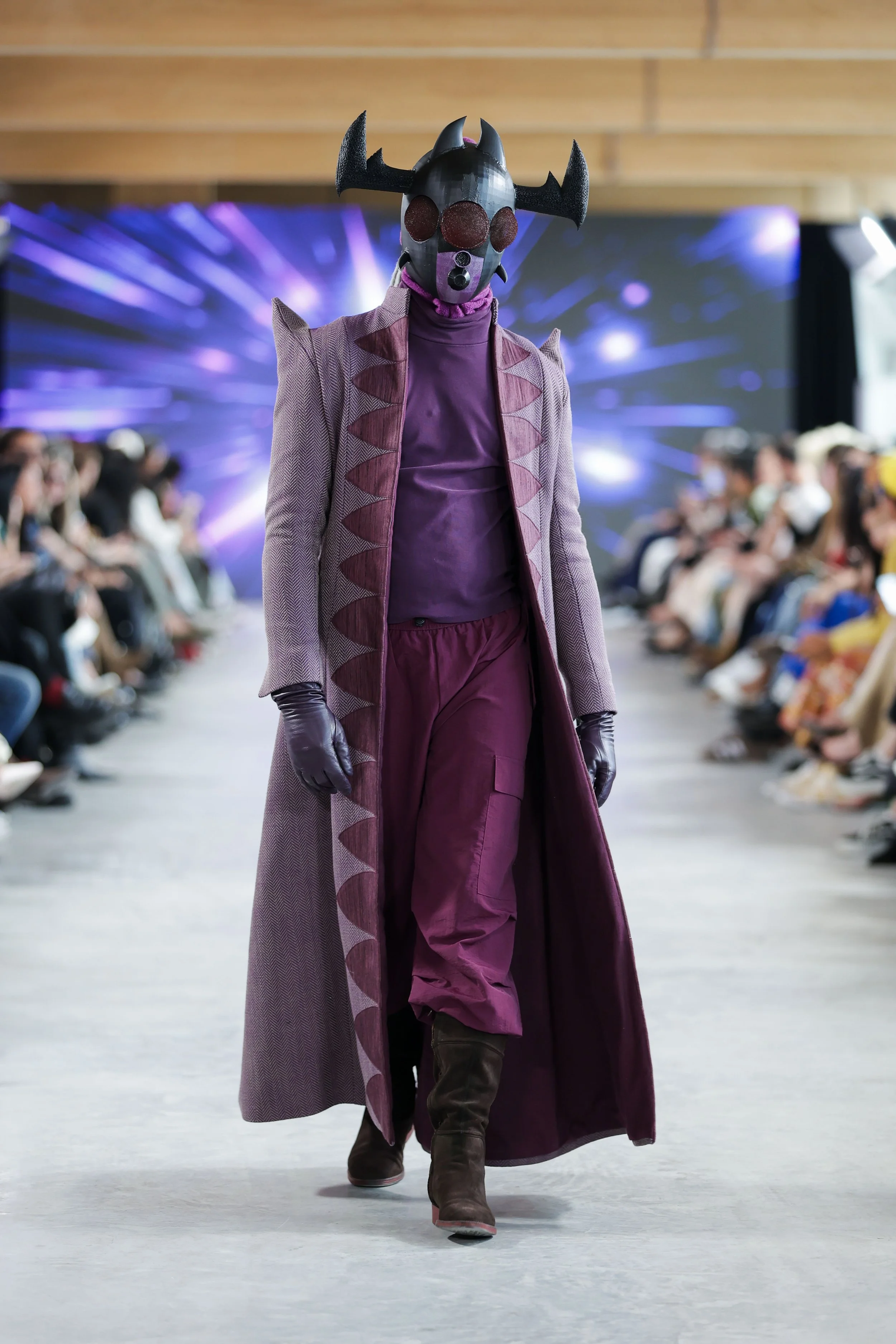 08_primary_Martianally_look3_day4_@cosplay_@devansakaria.jpg