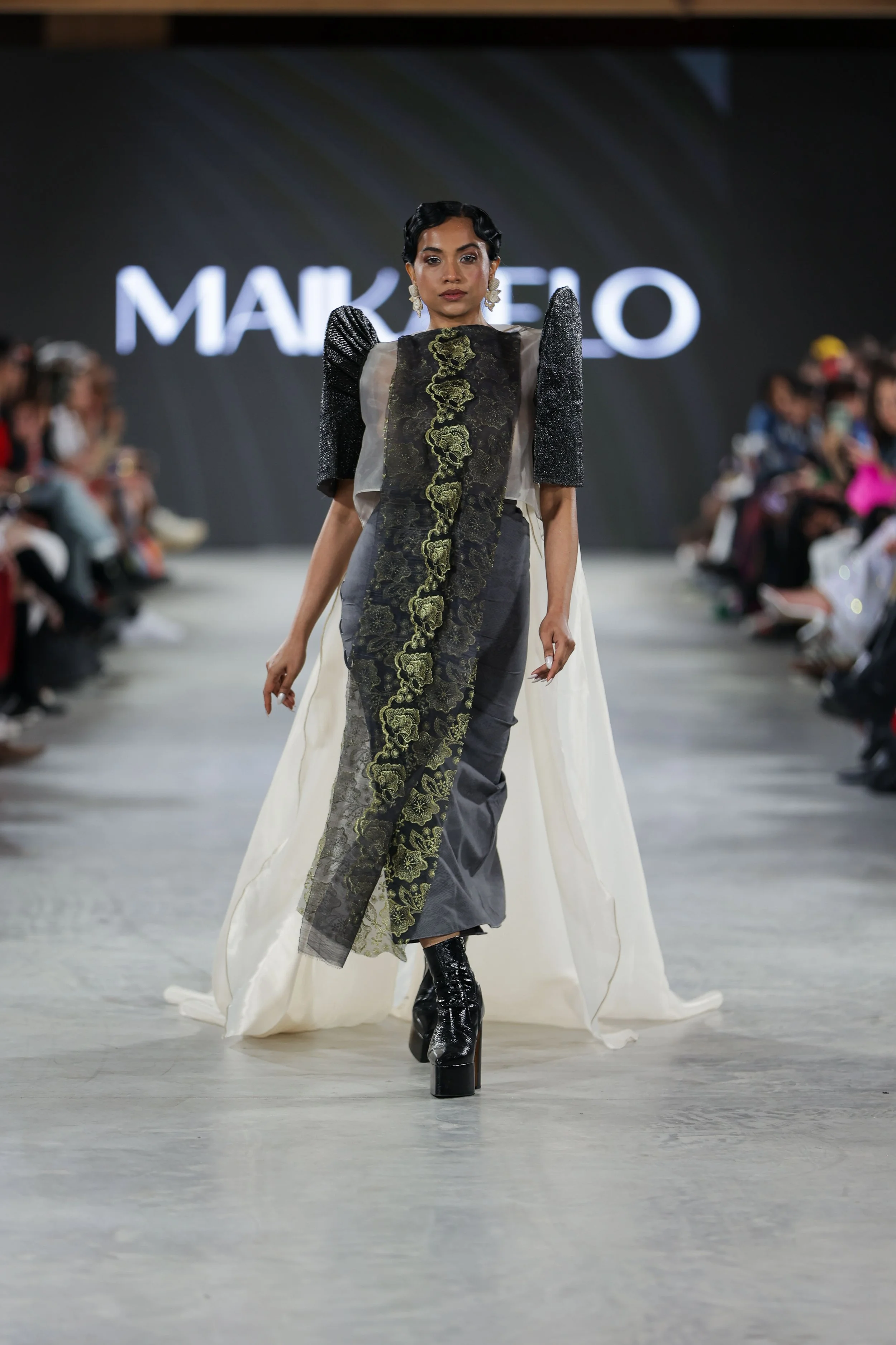 12_primary_Maikaelo_look5_day4_@cosplay_@devansakaria.jpg