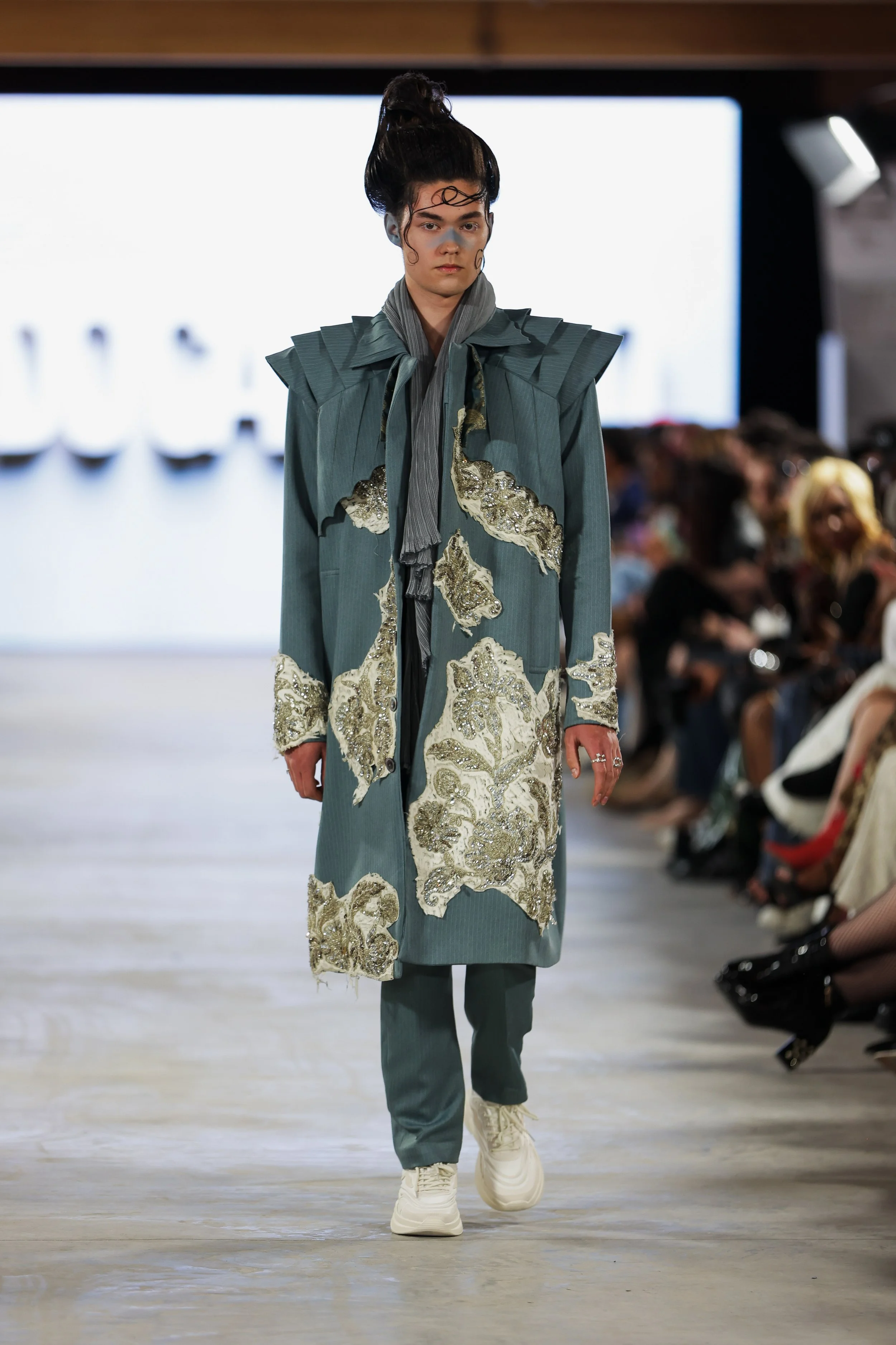 21_primary_RICARDOCAMACHO_look8_day2_@cosplay_@devansakaria.jpg