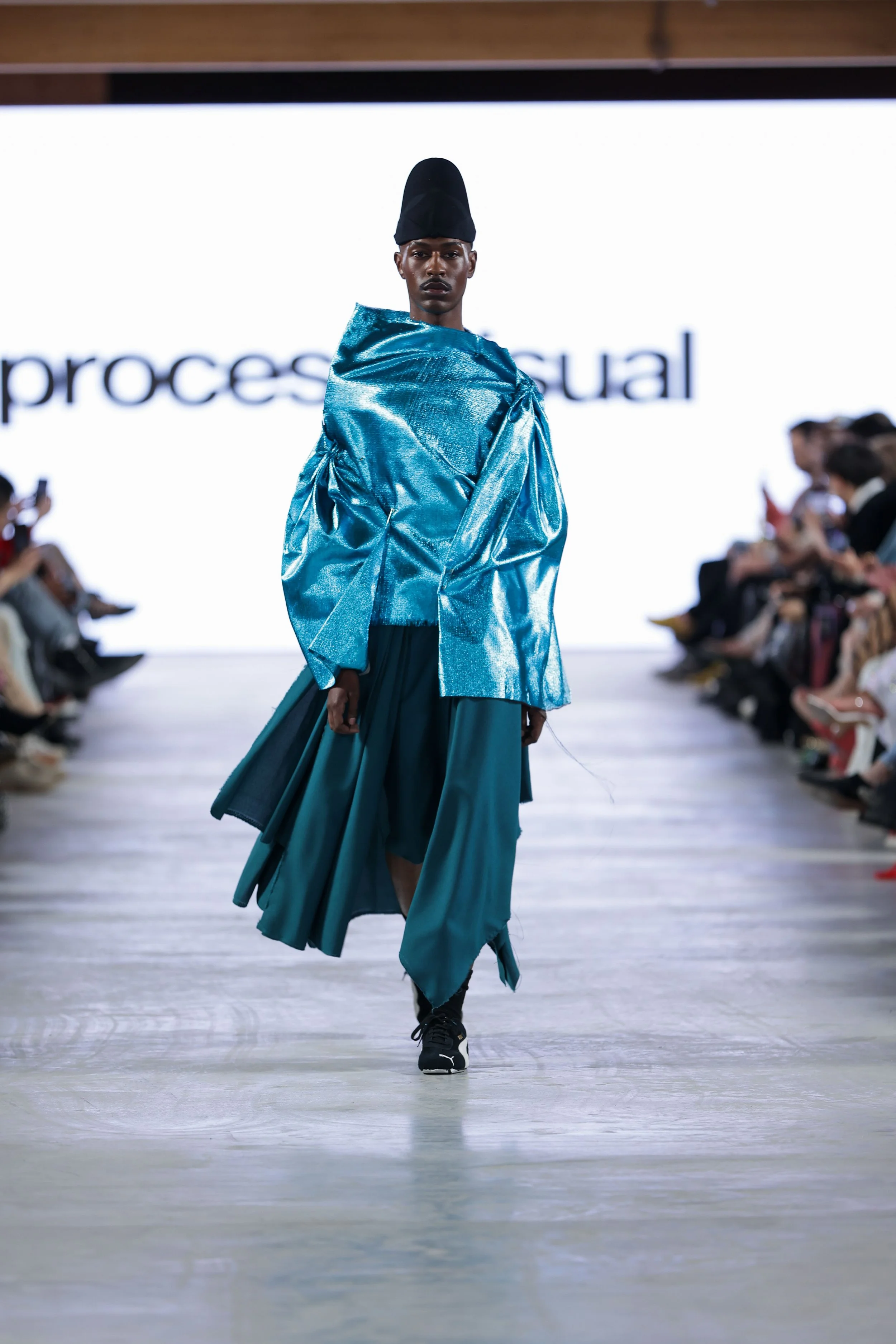 10_primary_ProcessVisual_look5_day4_@cosplay_@devansakaria.jpg