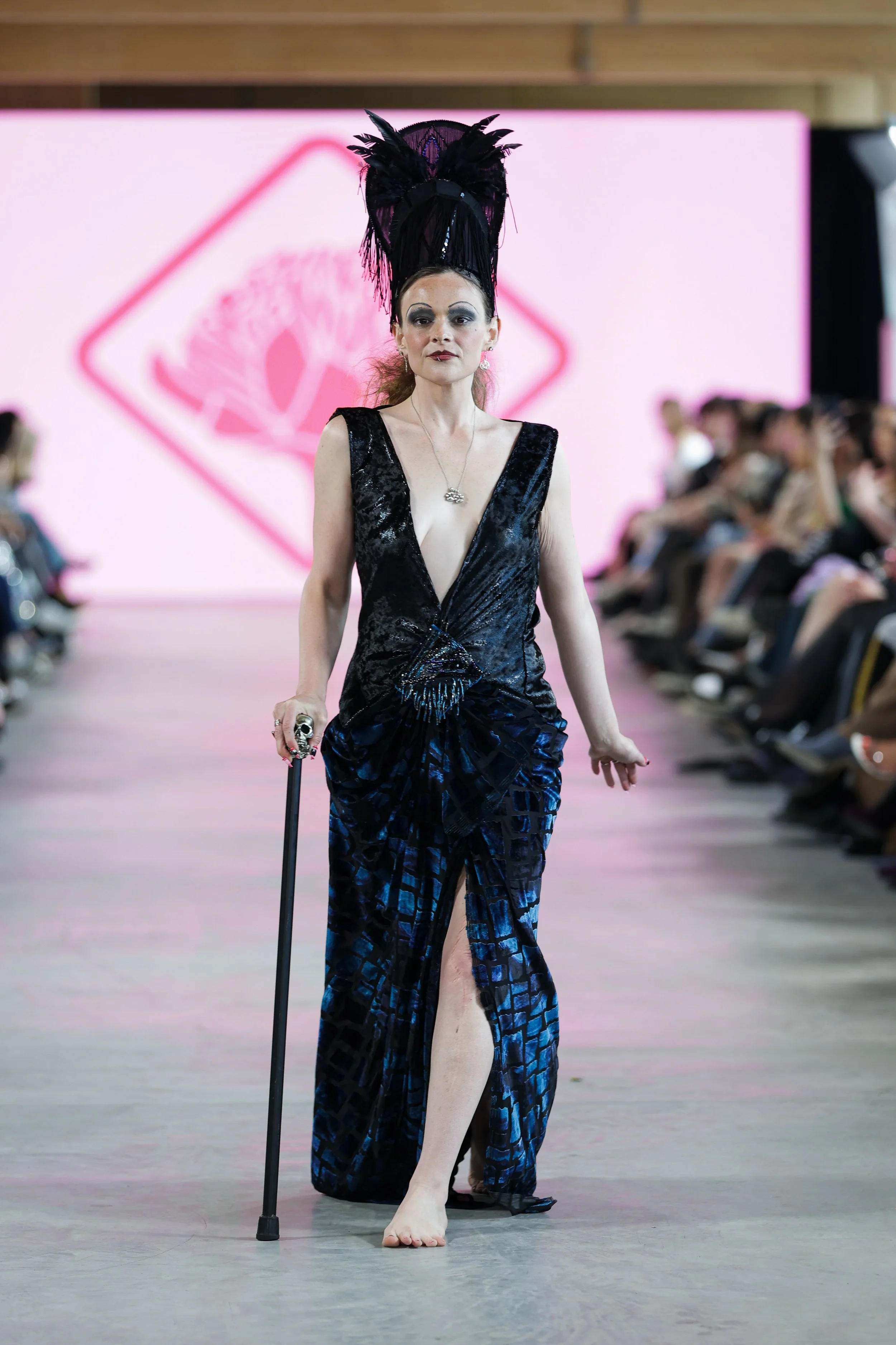 11_primary_WarathAvenue_look4_day4_@cosplay_@devansakaria.jpg
