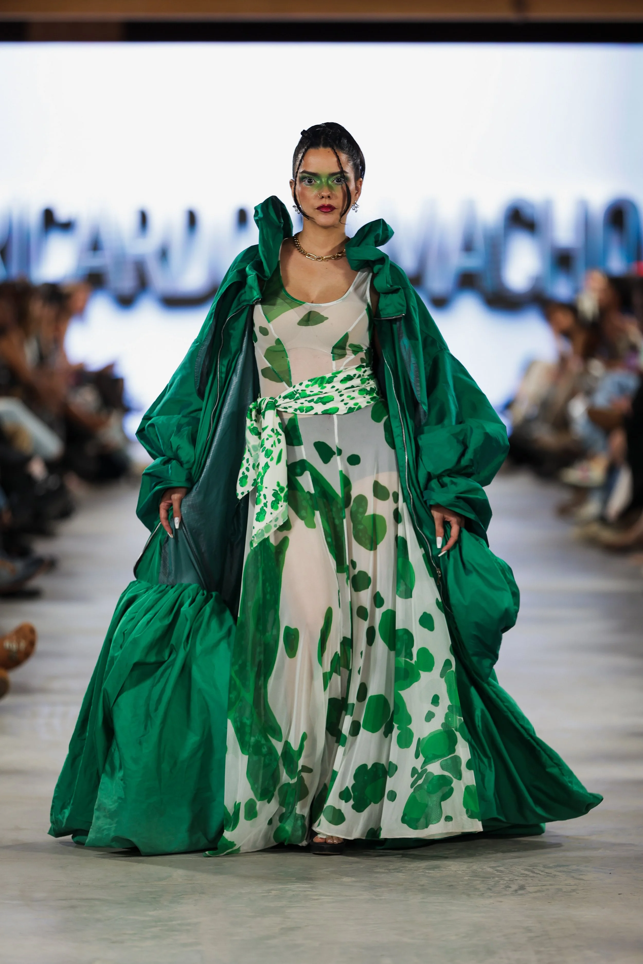 27_primary_RICARDOCAMACHO_look10_day2_@cosplay_@devansakaria.jpg