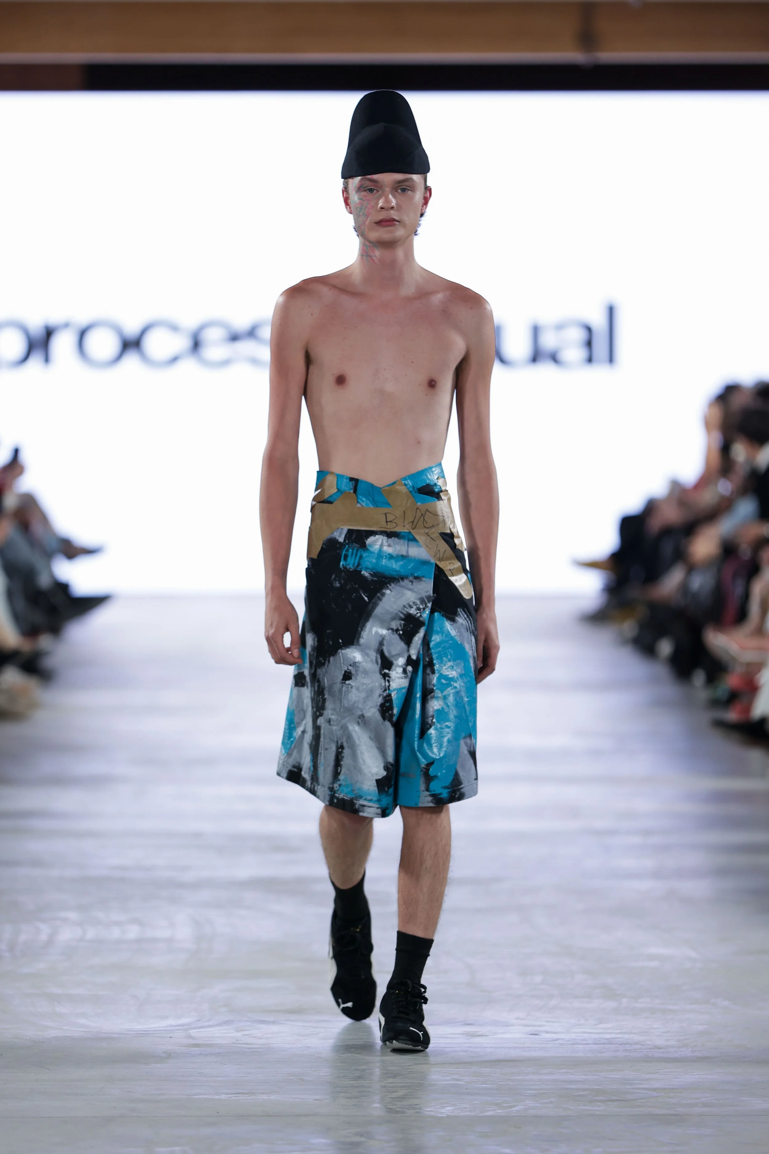 04_primary_ProcessVisual_look2_day4_@cosplay_@devansakaria.jpg