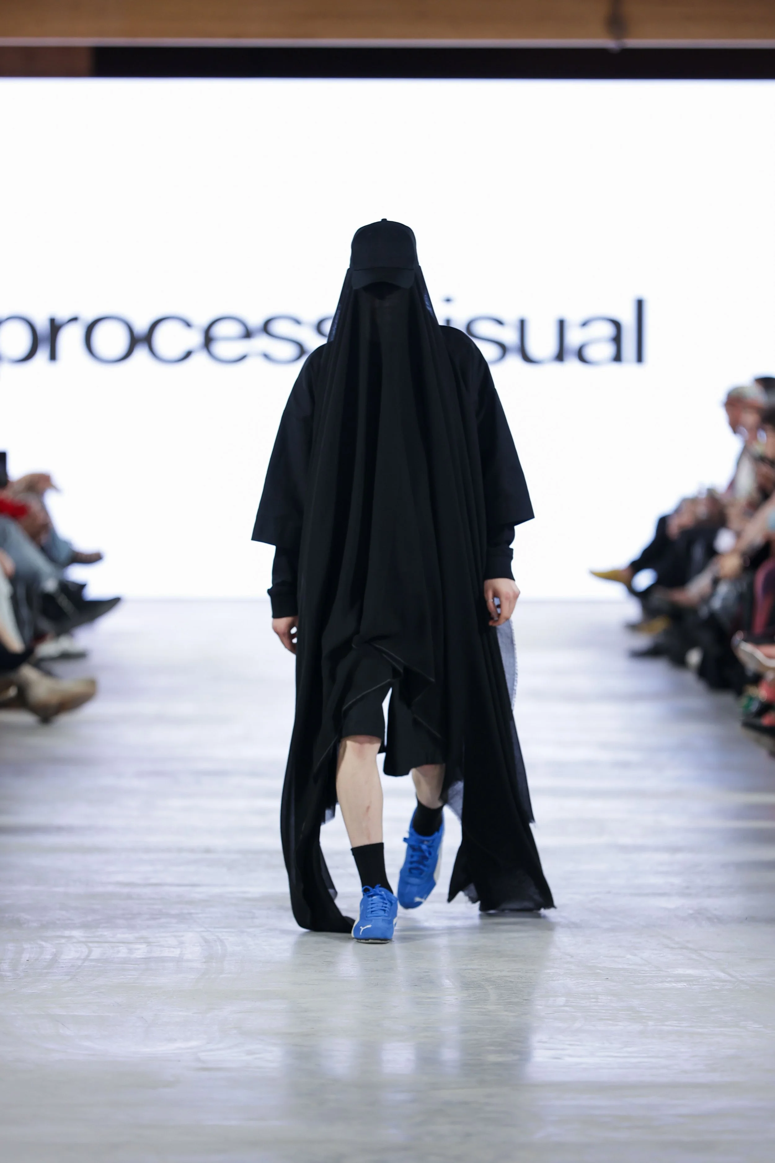 27_primary_ProcessVisual_look14_day4_@cosplay_@devansakaria.jpg