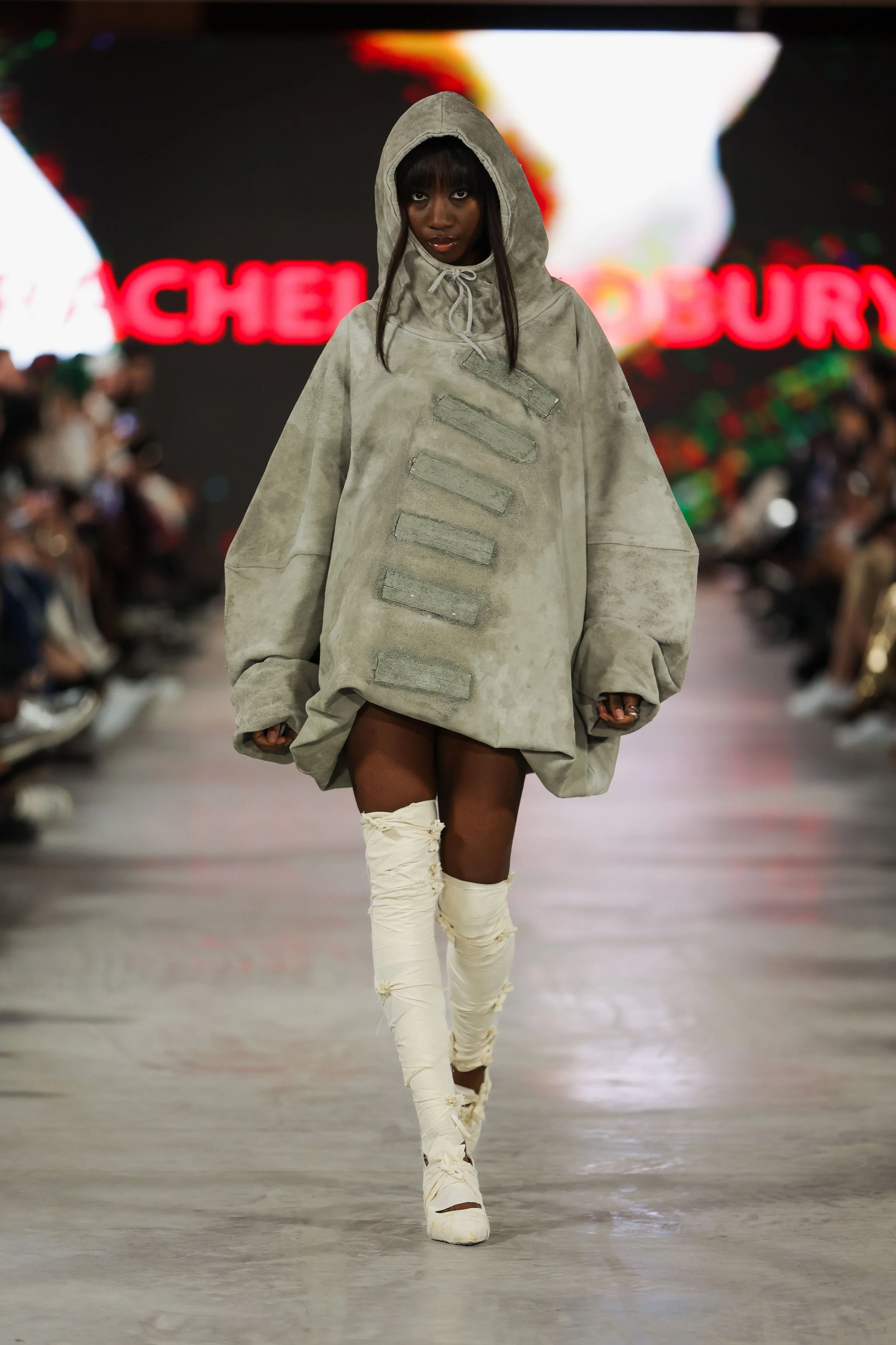 15_primary_RachelSudbury_look7_day2_@cosplay_@devansakaria.jpg