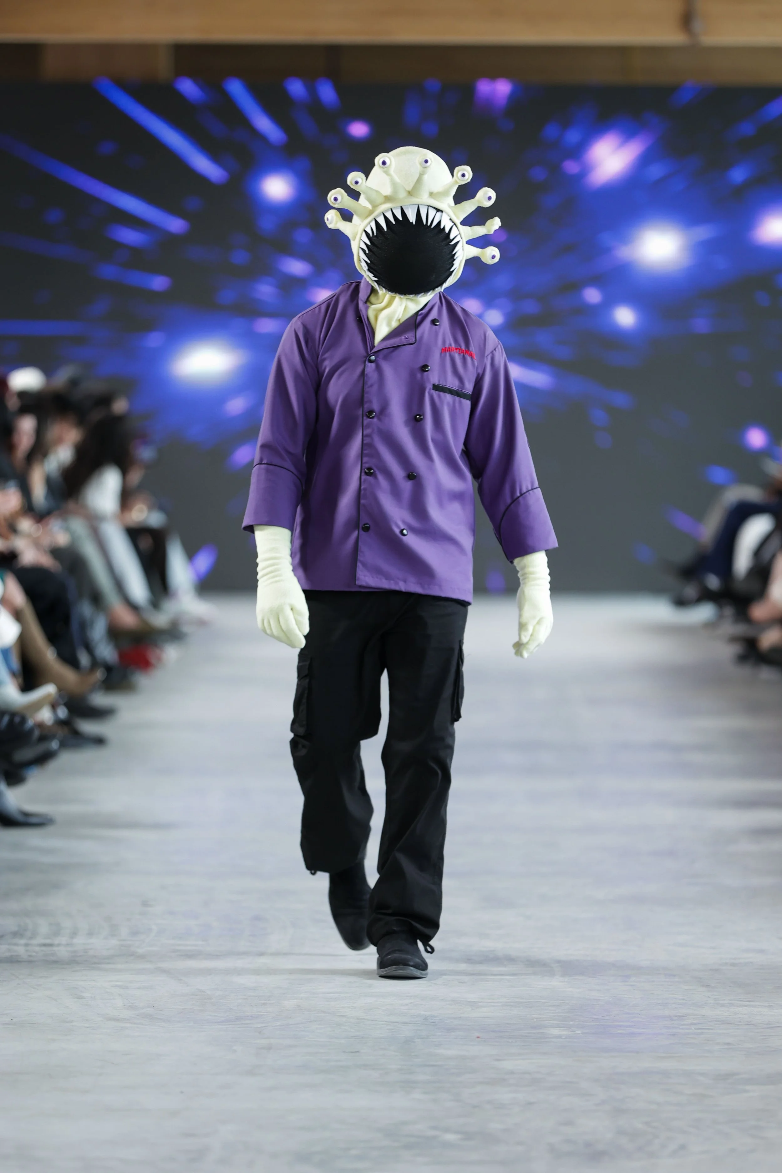 04_primary_Martianally_look2_day4_@cosplay_@devansakaria.jpg