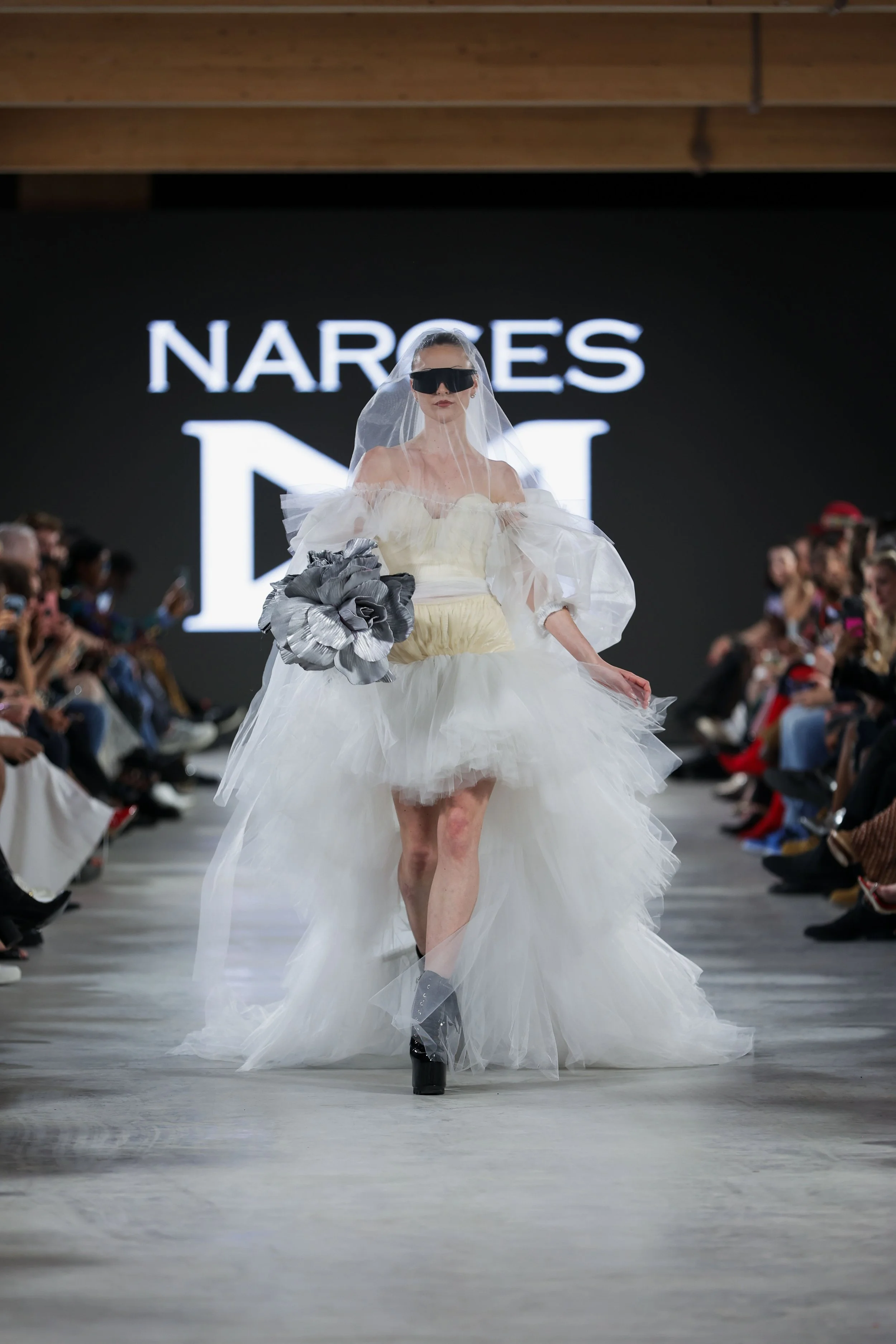 02_primary_Narces_look1_day3_@cosplay_@devansakaria.jpg