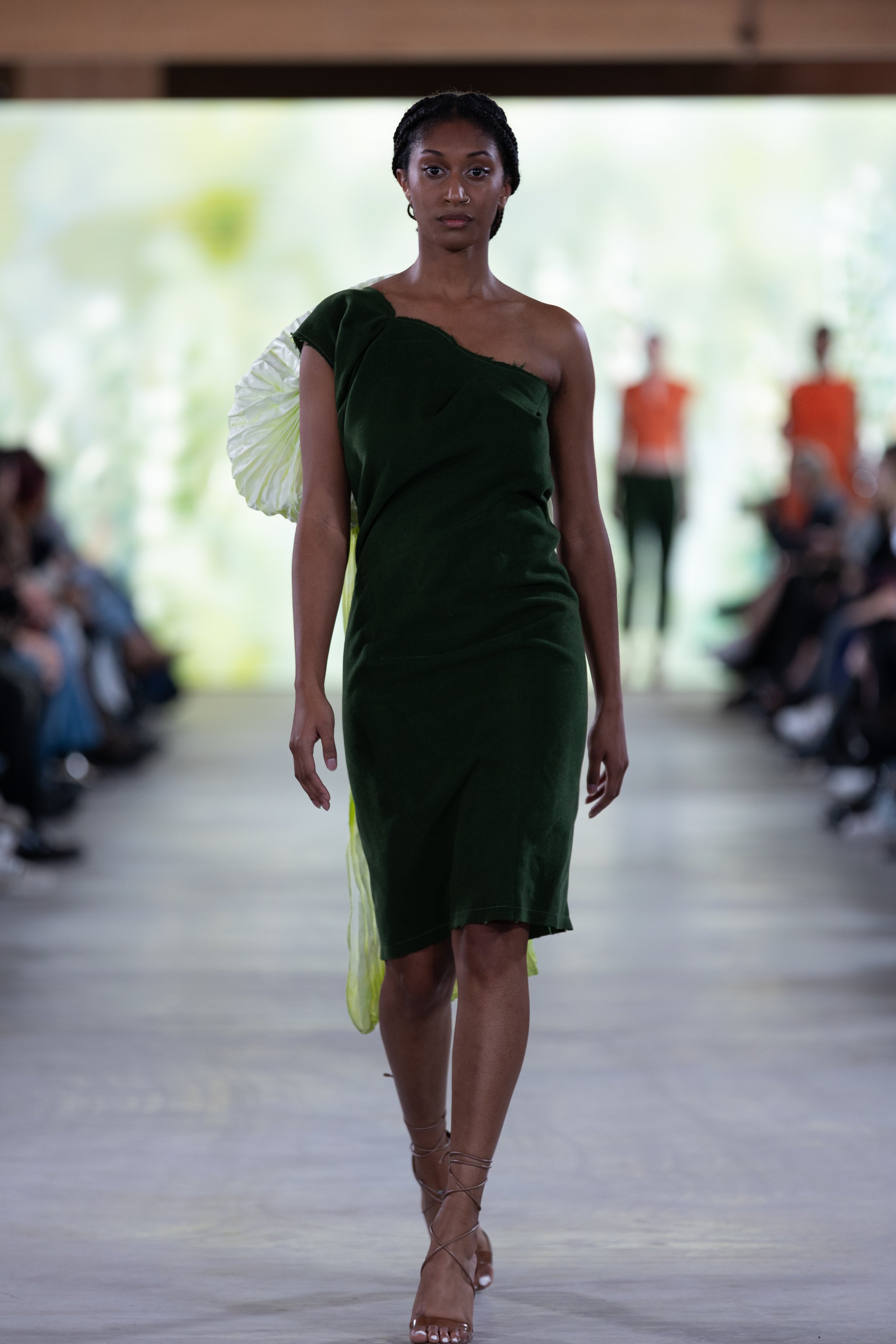 Anna Pazhava Look 5
