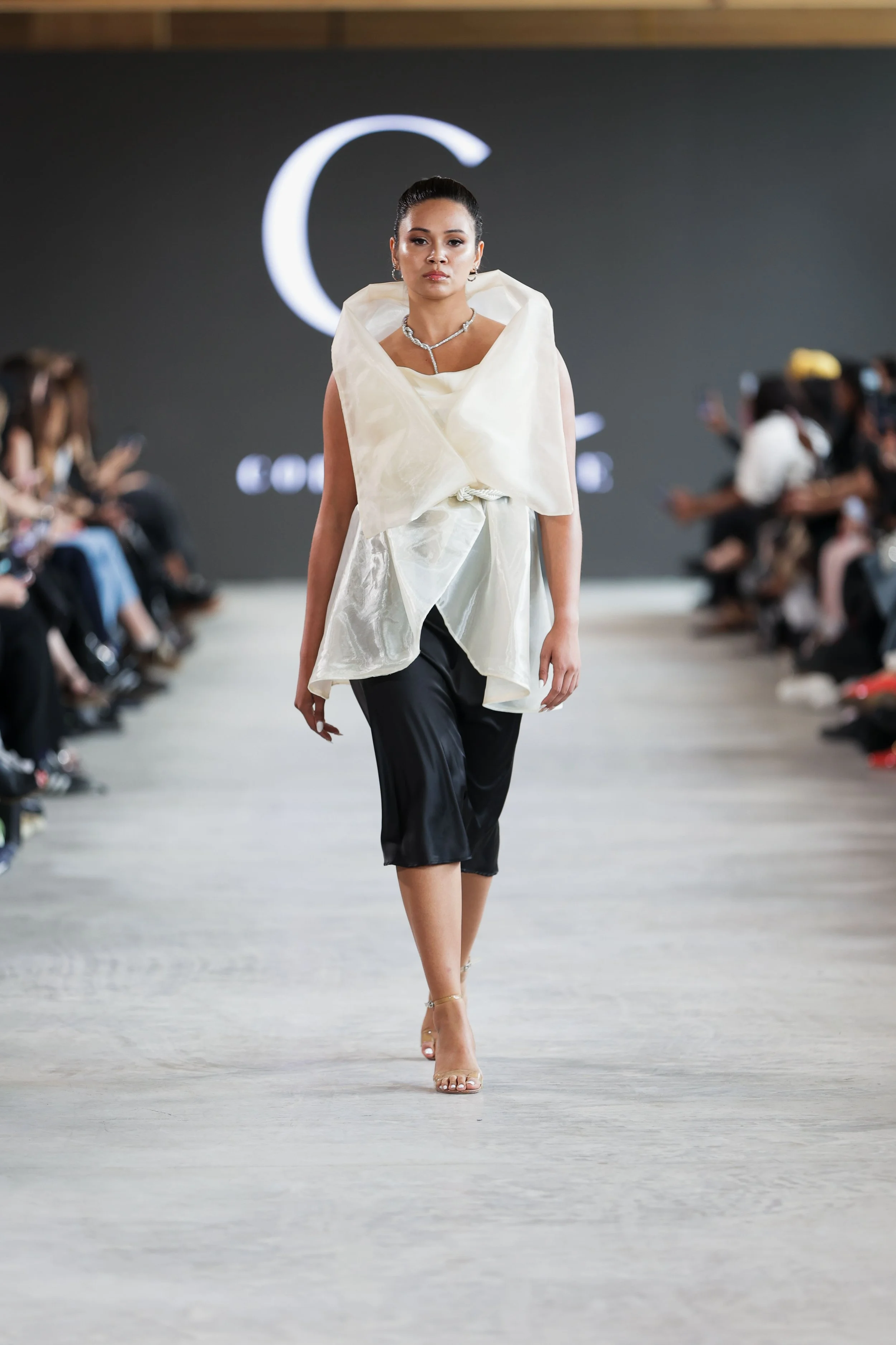 11_primary_CorpusLuxe_look4_day3_@cosplay_@devansakaria.jpg