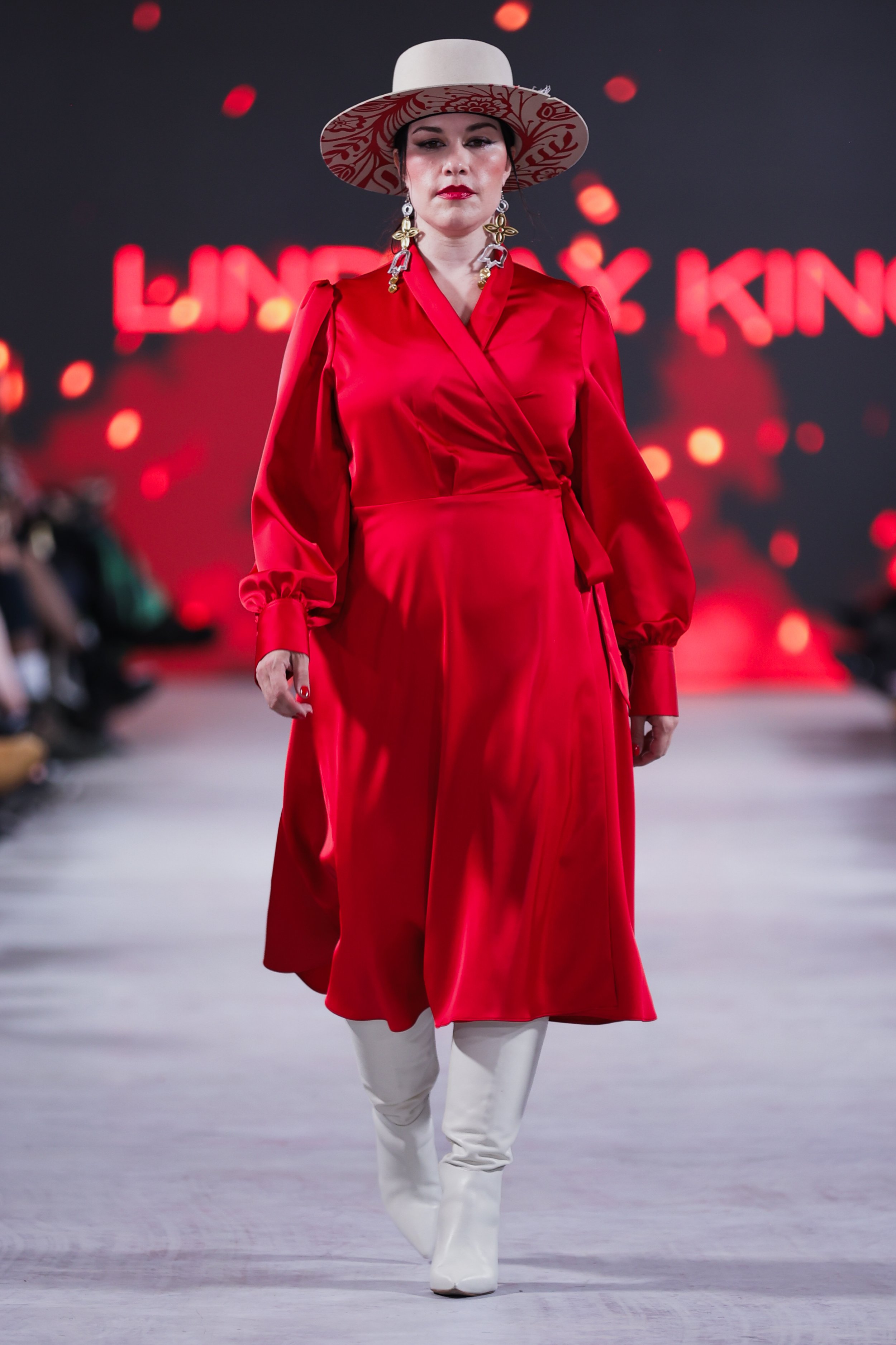 Look 8, Model: Victoria Marchbank