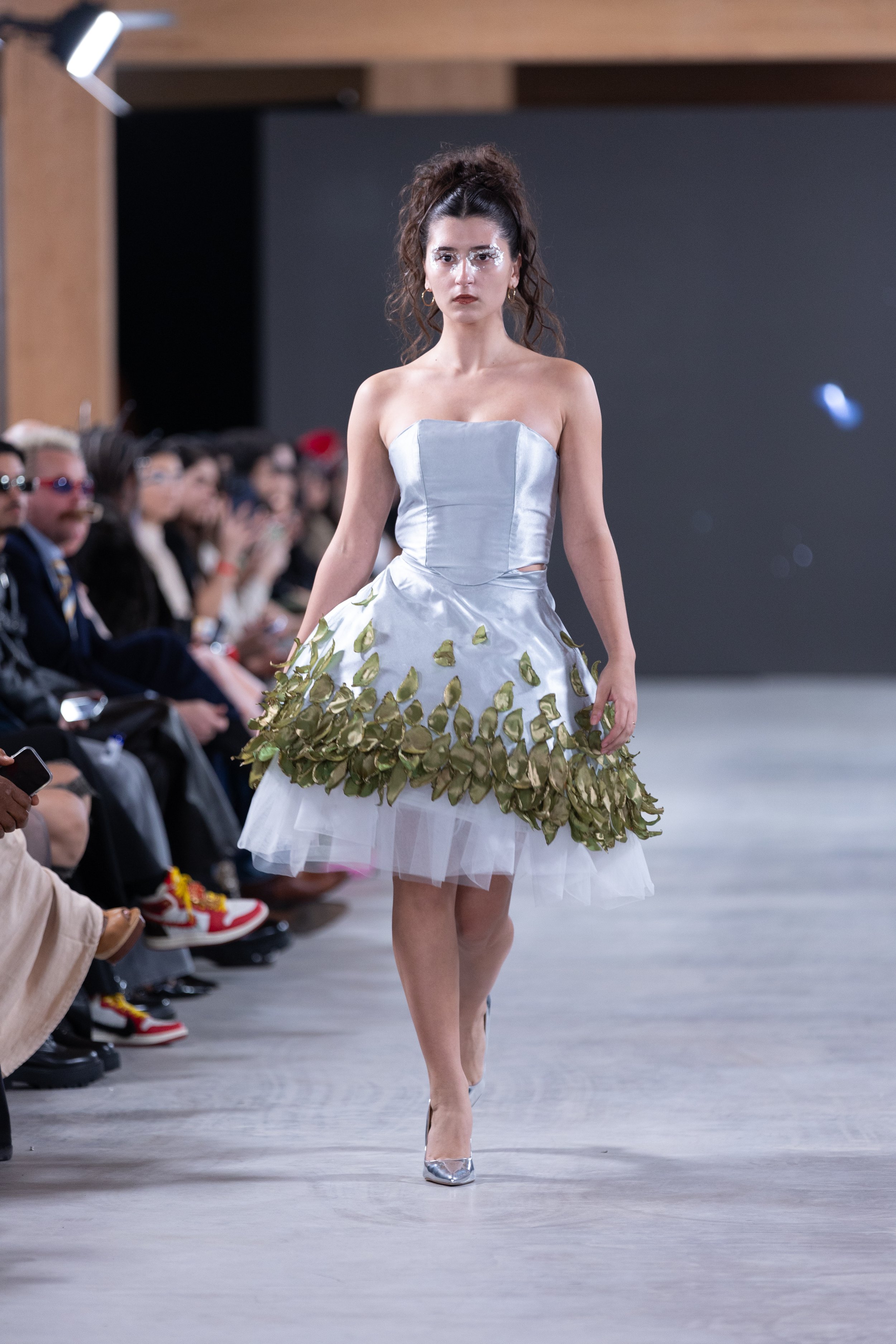 Zoe Stone Look 9