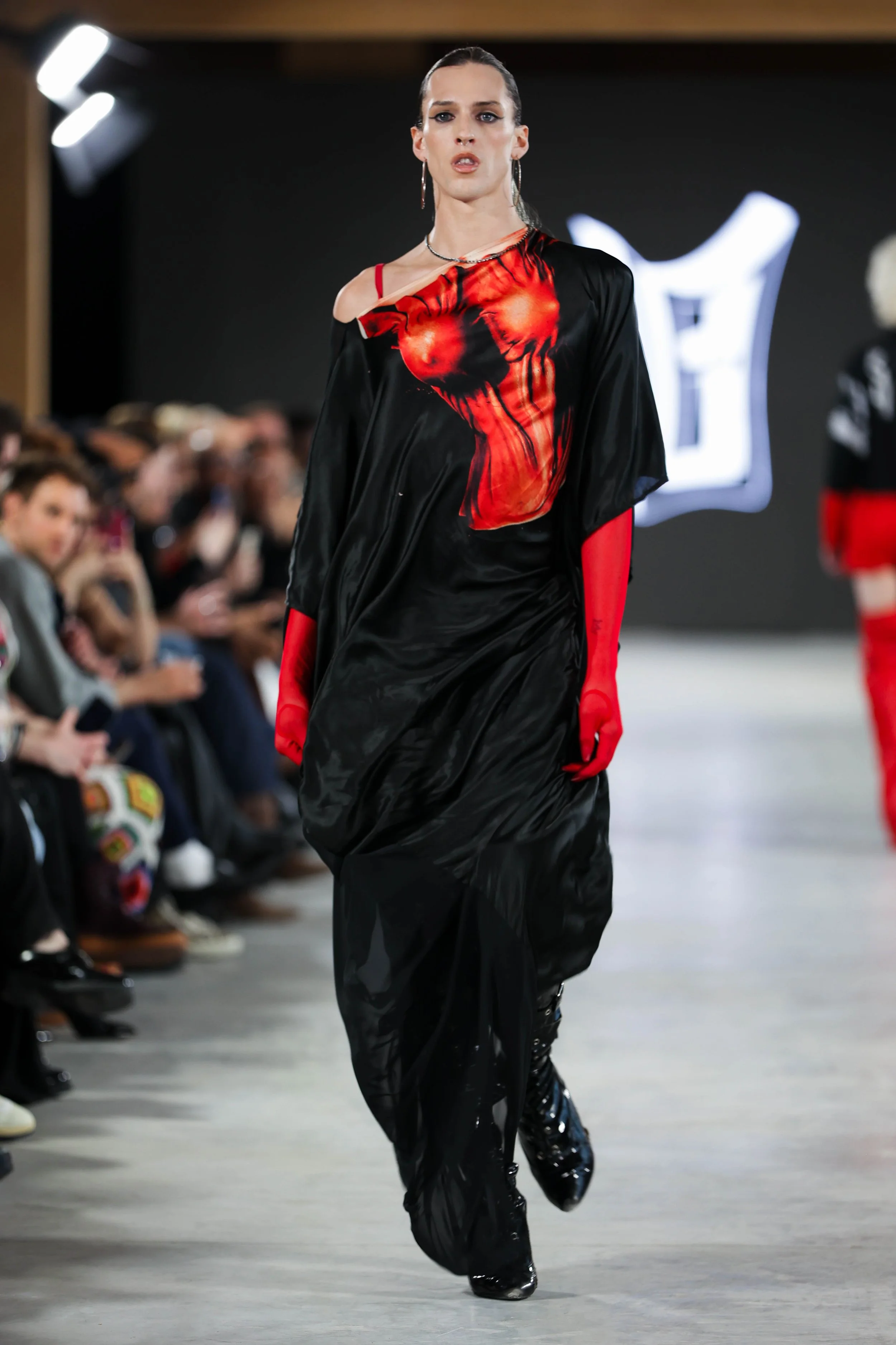 30 primary_Mario Fugnitto _Look 10_Day1_@cosplay_@devansakaria .jpg
