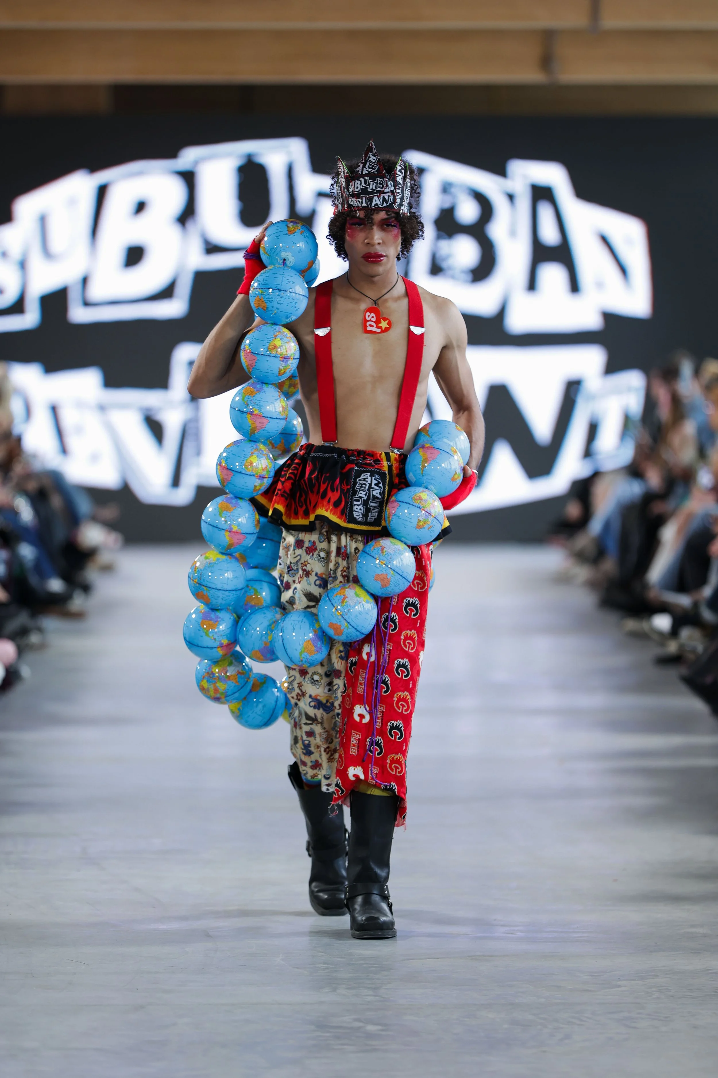 05_primary_SuburbanDeviant_look2_day4_@cosplay_@devansakaria.jpg