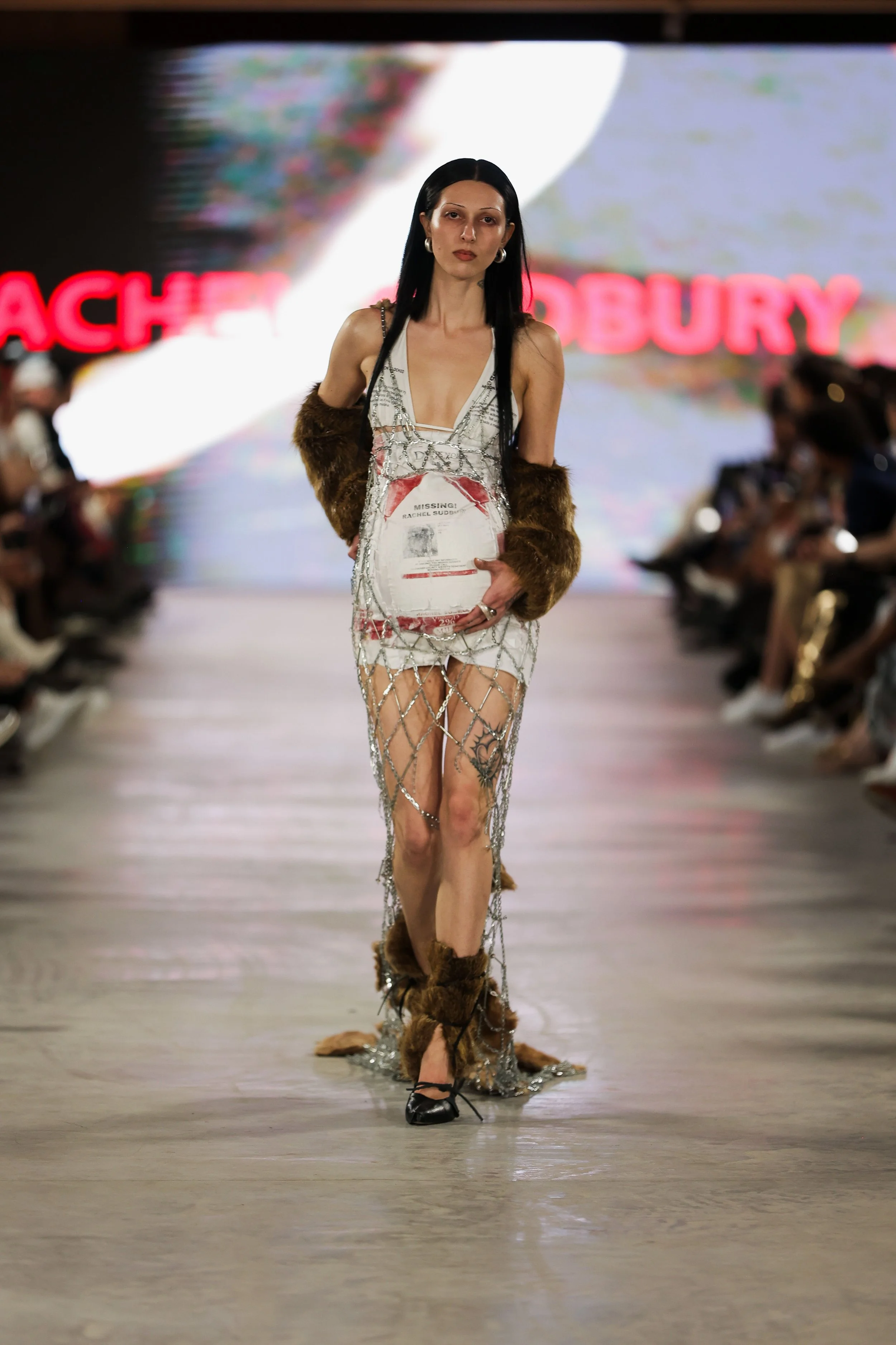 25_primary_RachelSudbury_look12_day2_@cosplay_@devansakaria.jpg