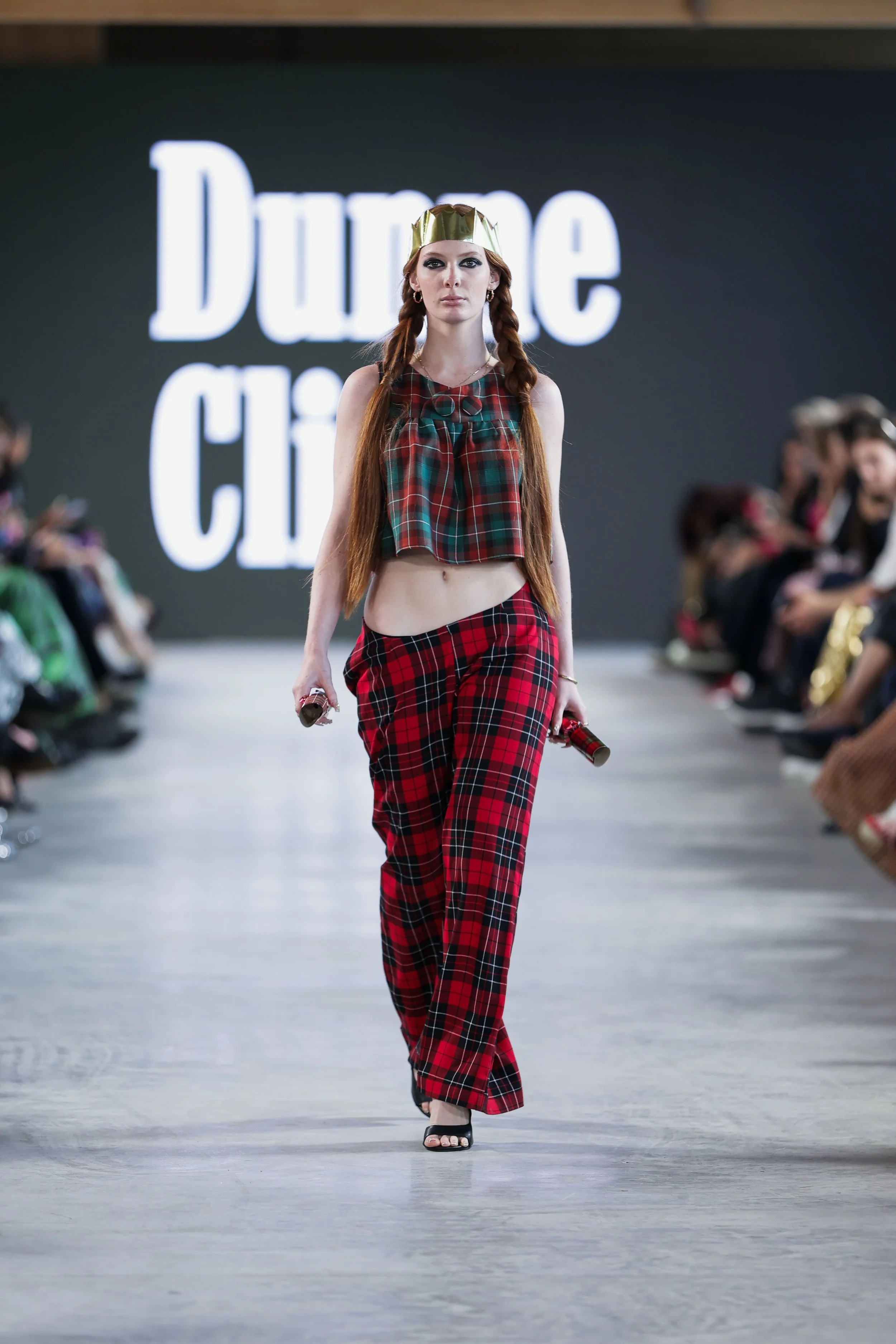 24_primary_DunneCliff_look11_day3_@cosplay_@devansakaria.jpg