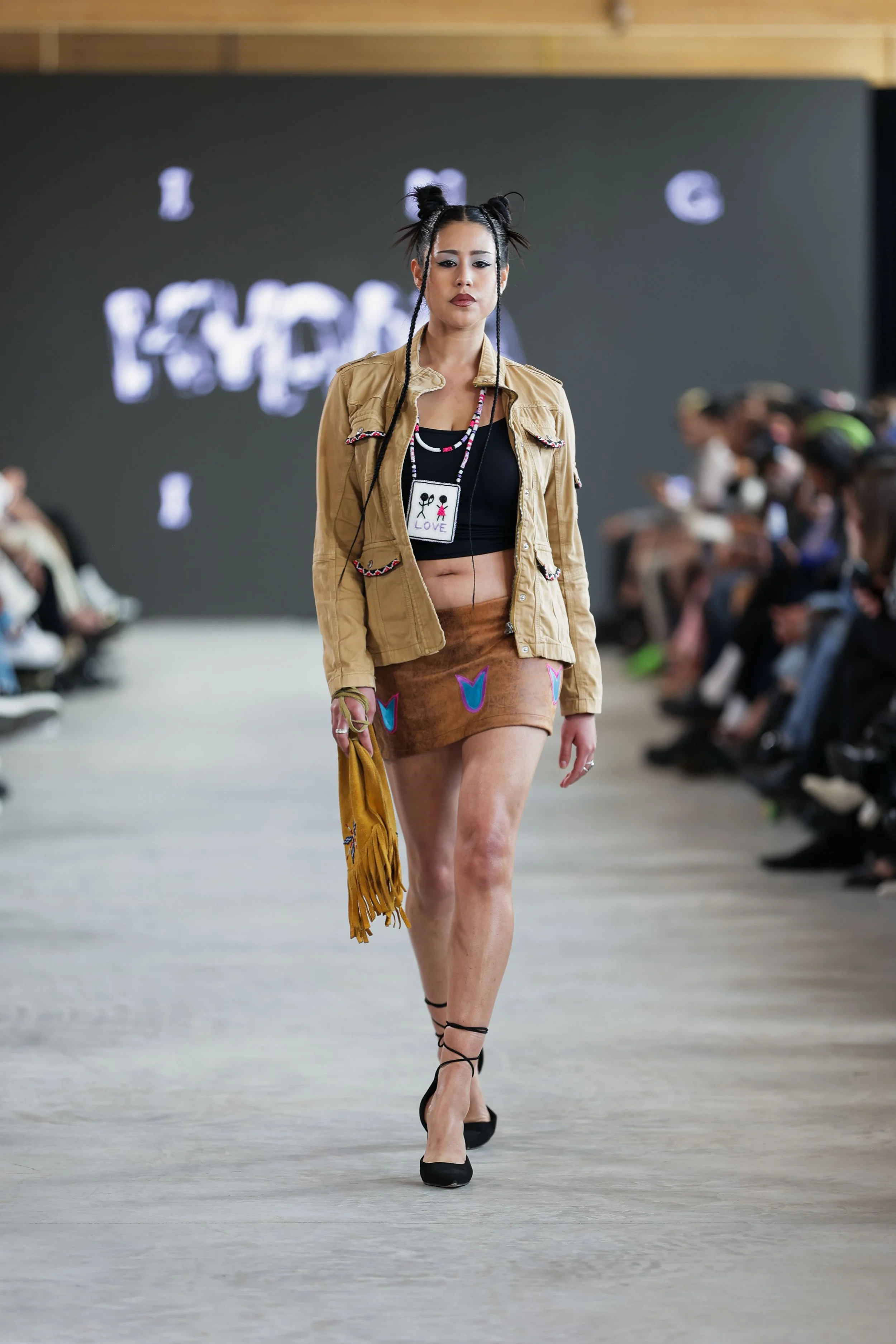 08_primary_KyanaKingberg_look3_day3_@cosplay_@devansakaria.jpg