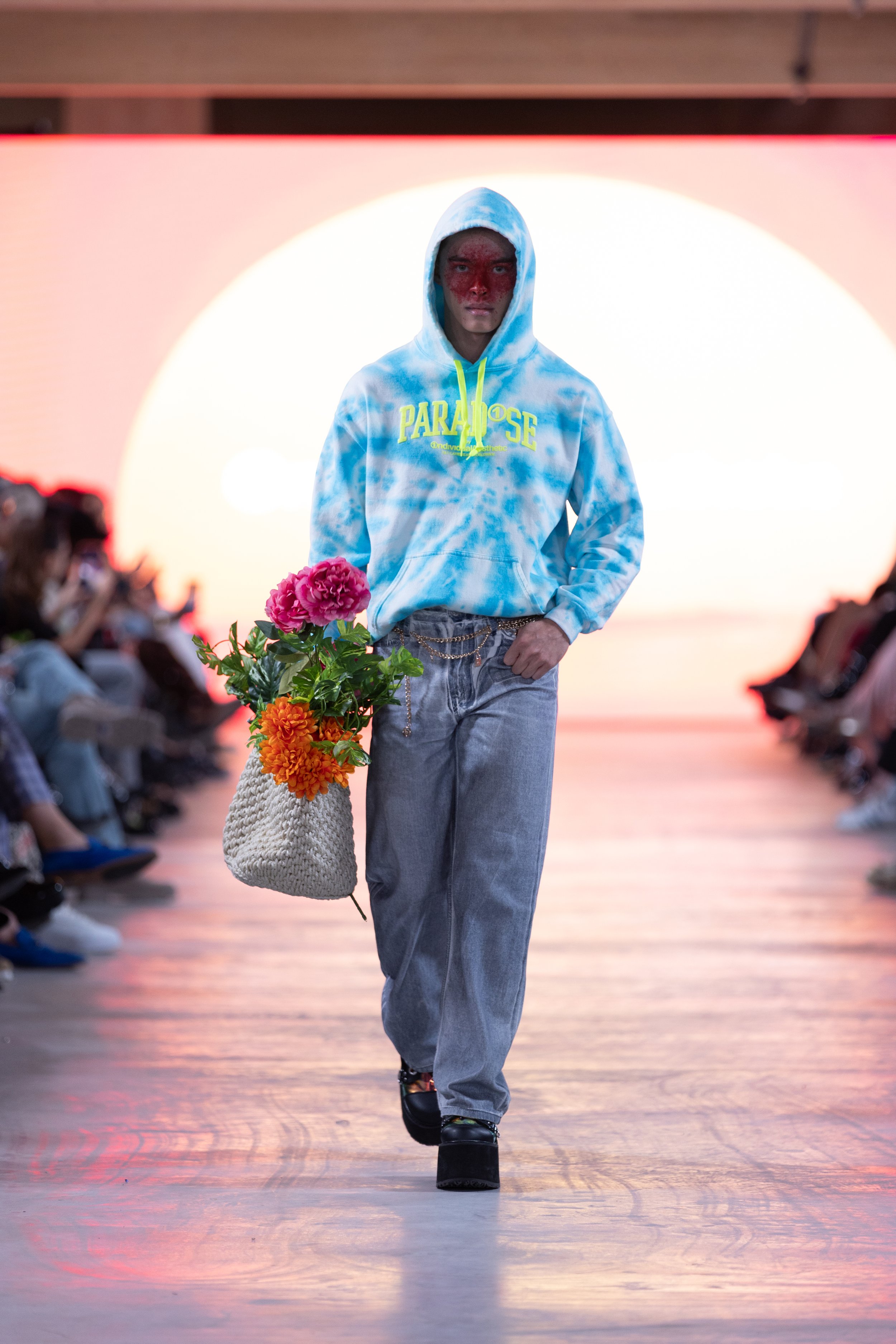 1ndividual Aesthetic Look 1