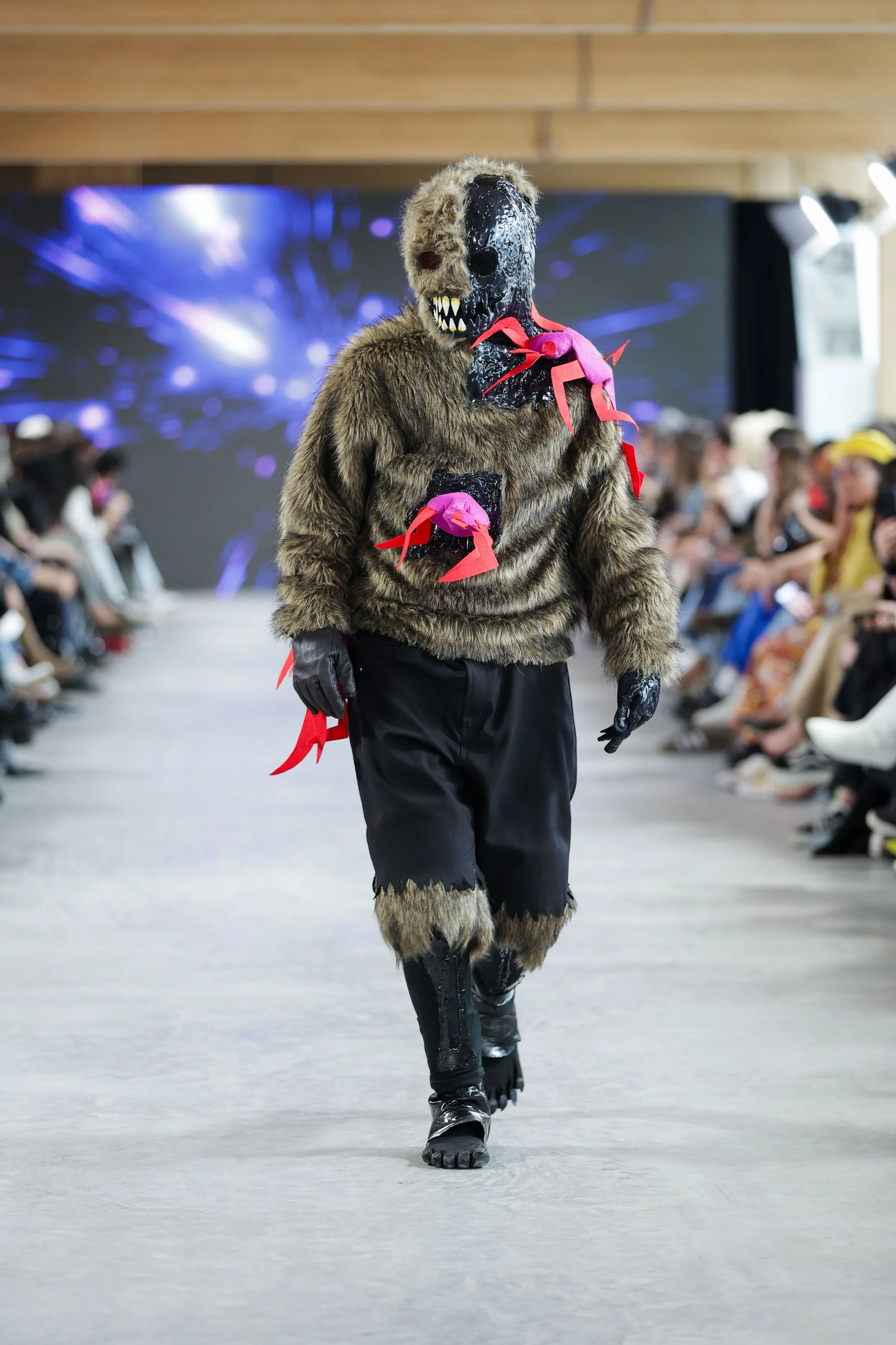 27_primary_Martianally_look11_day4_@cosplay_@devansakaria.jpg