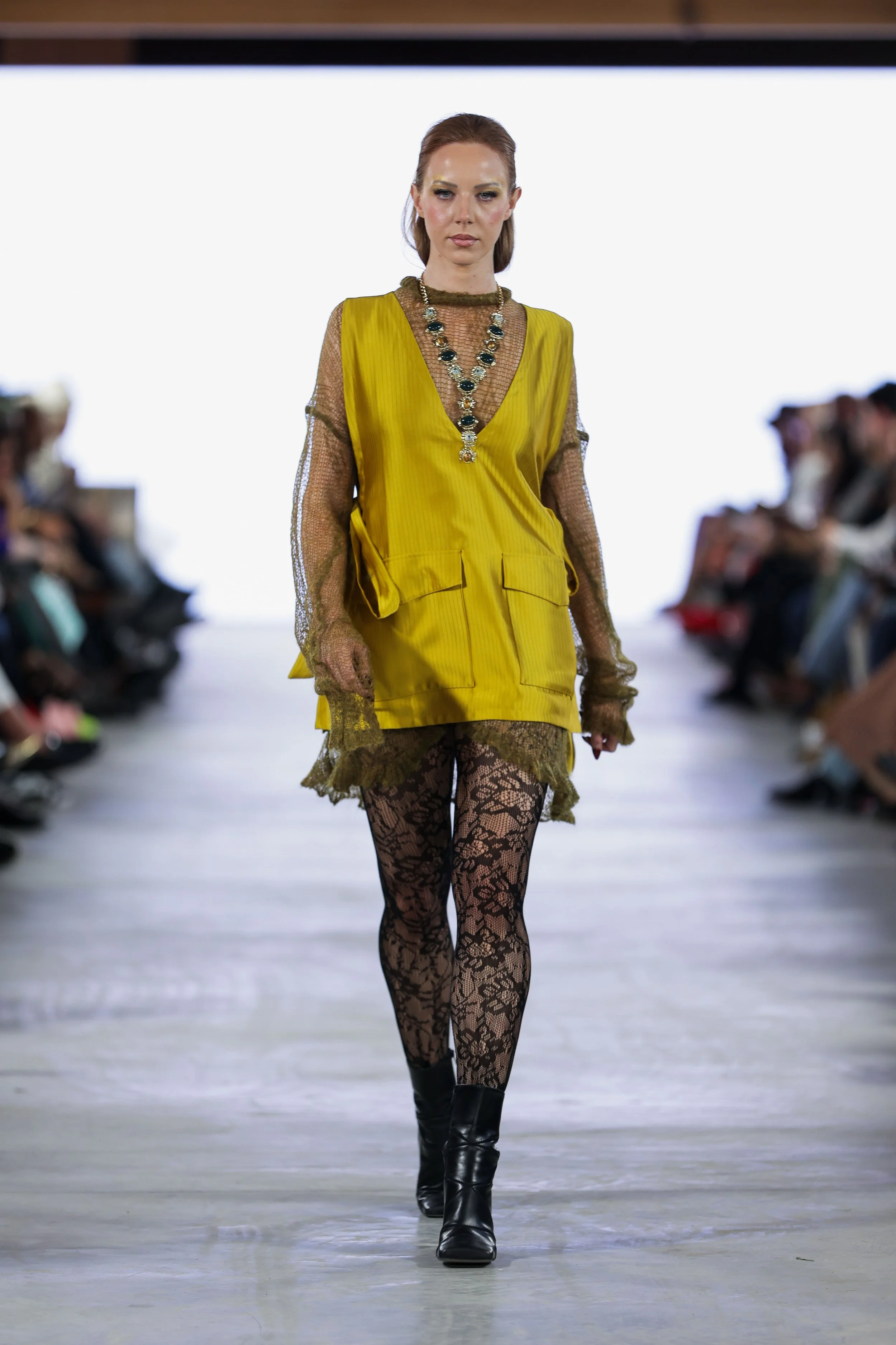27_primary_Vandal:RNA:CrowdFriends_look10_day3_@cosplay_@devansakaria.jpg