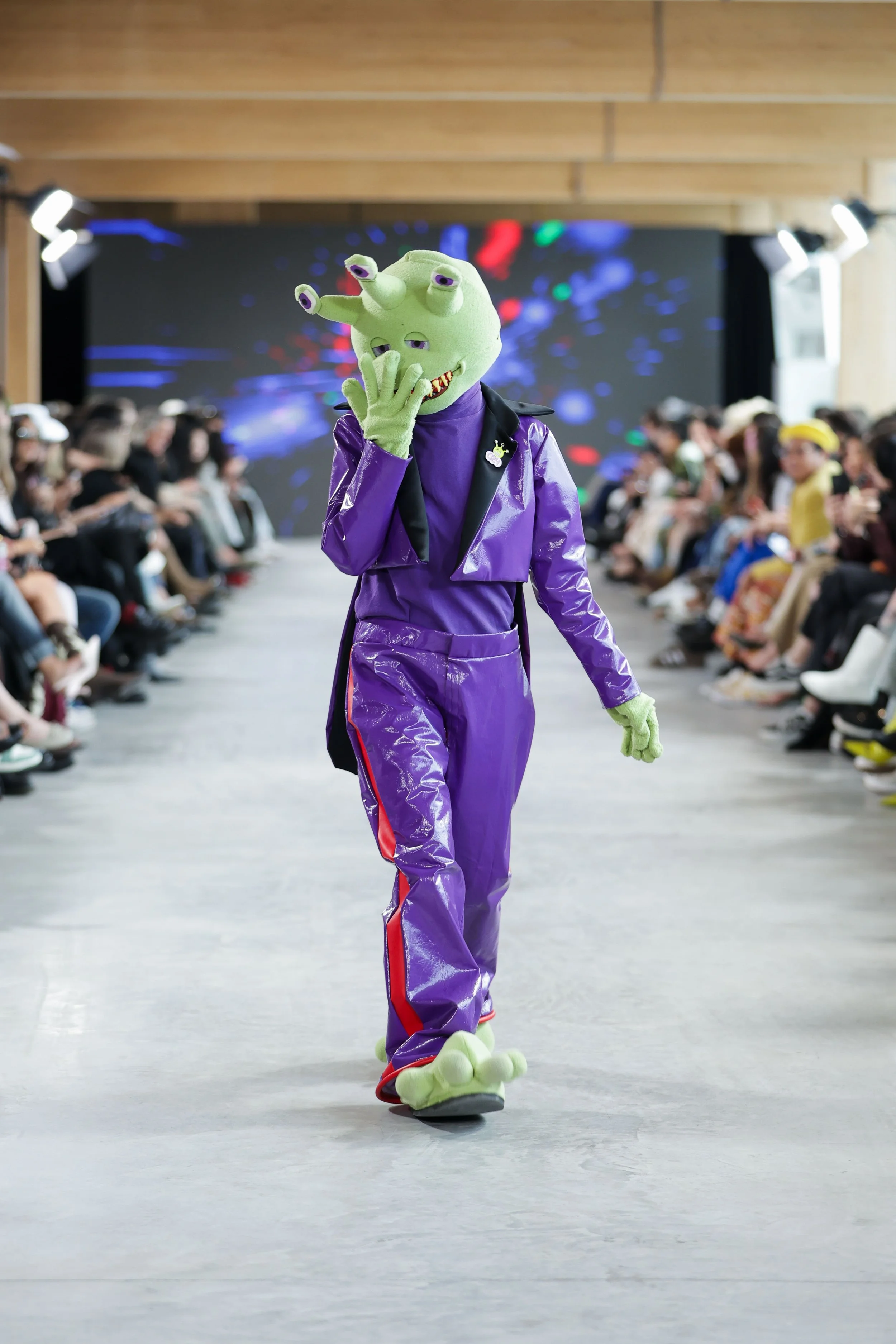 11_primary_Martianally_look5_day4_@cosplay_@devansakaria.jpg