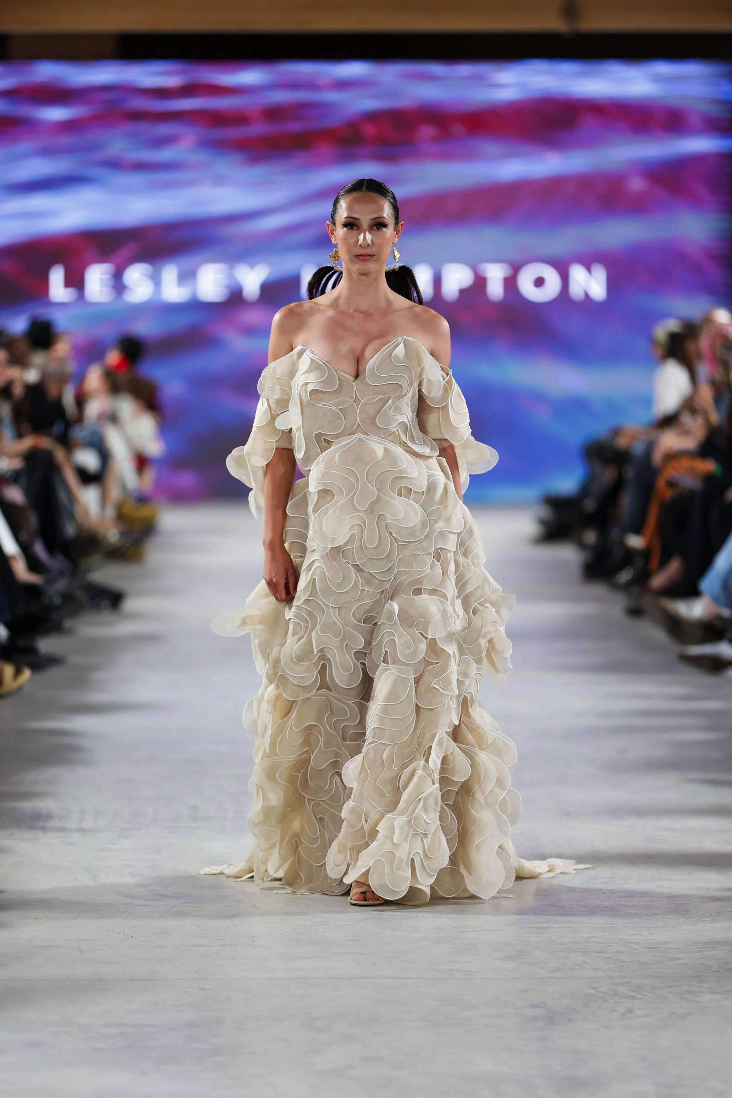 60 primary_Lesley Hampton_Look 22_Day1_@cosplay_@devansakaria .jpg