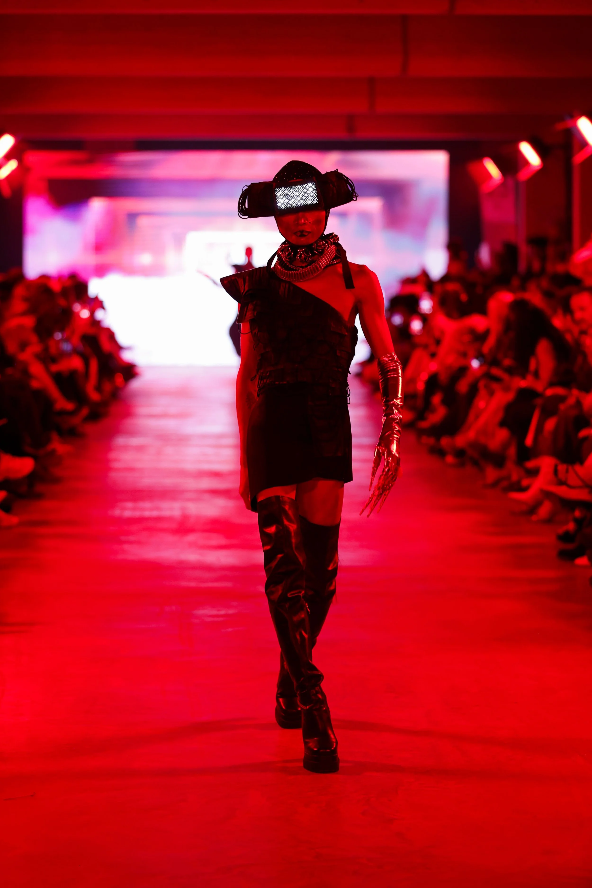 36_primary_TheUnekspectedByKaitsauka_look14_day4_@cosplay_@devansakaria.jpg