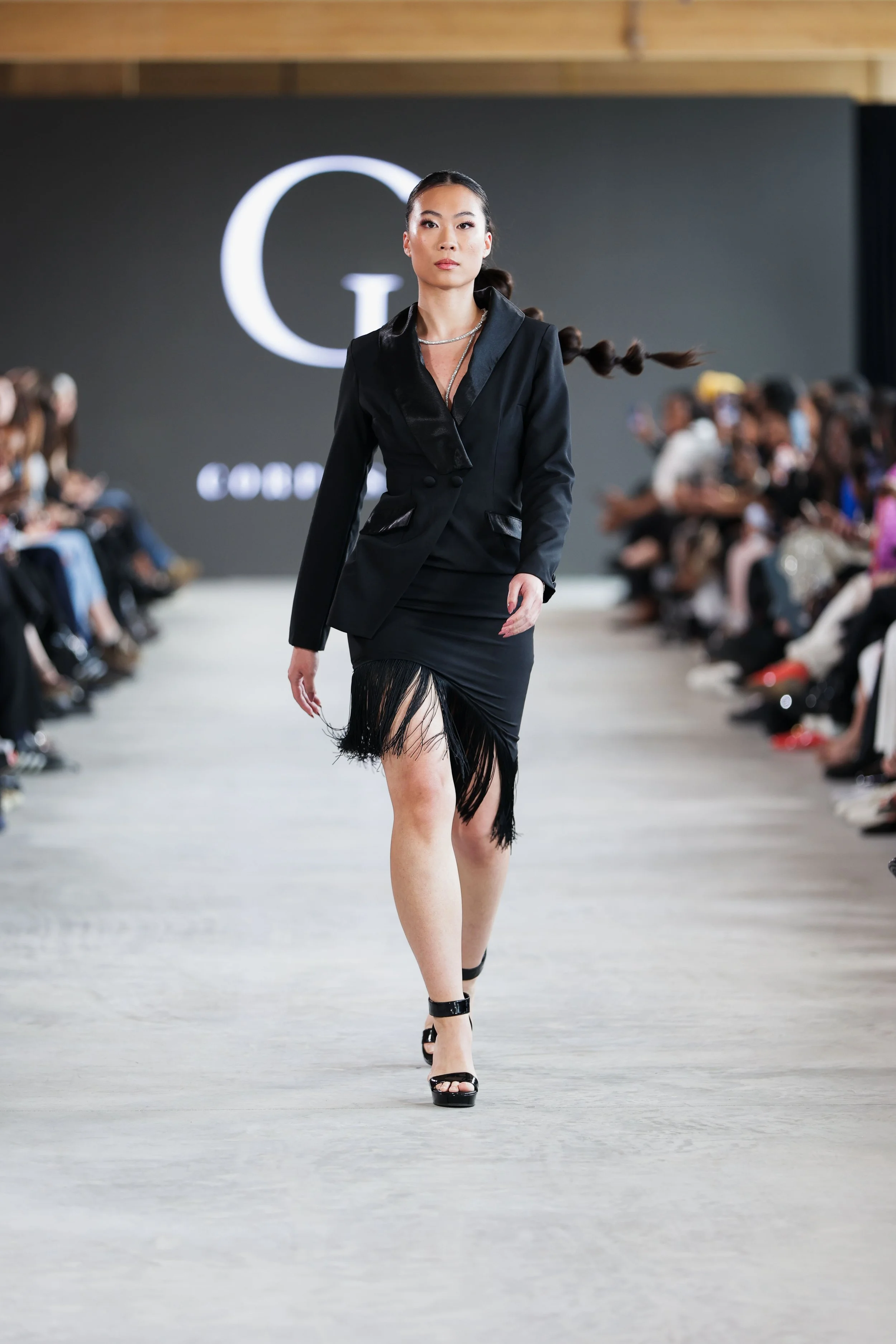 05_primary_CorpusLuxe_look2_day3_@cosplay_@devansakaria.jpg