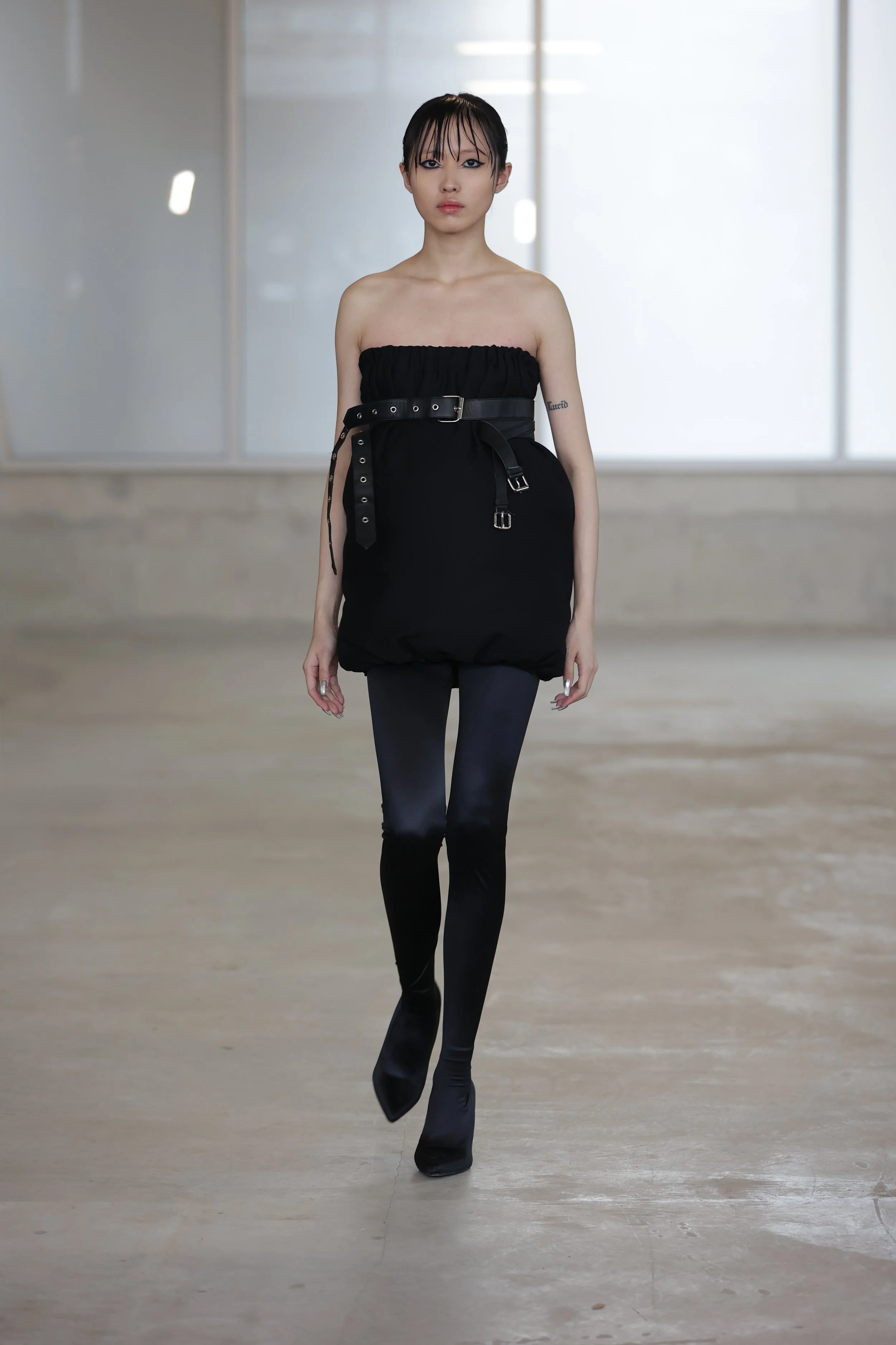 22Primary_OFFTN _Look 9_Day1_@cosplay_@devansakaria .JPG