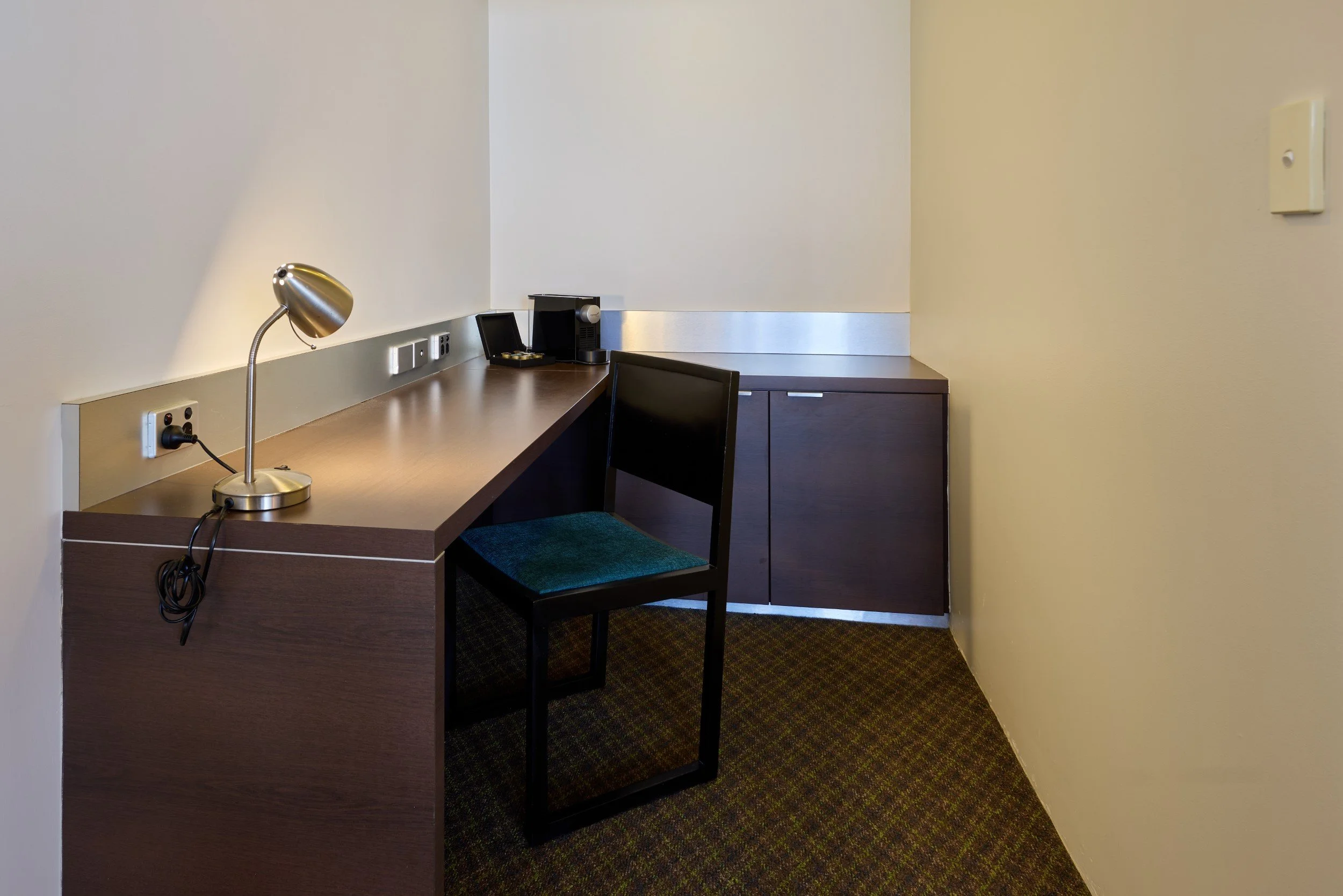 Work desk and chair with desk lamp.jpg