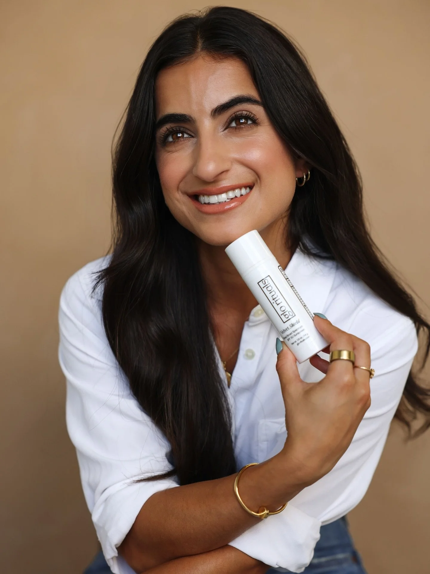 Just because the weather cools down doesn&rsquo;t mean your skin stops needing protection. UV rays are always present, even on cloudy fall mornings and crisp winter days. 

They&rsquo;re one of the biggest contributors to premature aging, uneven tone