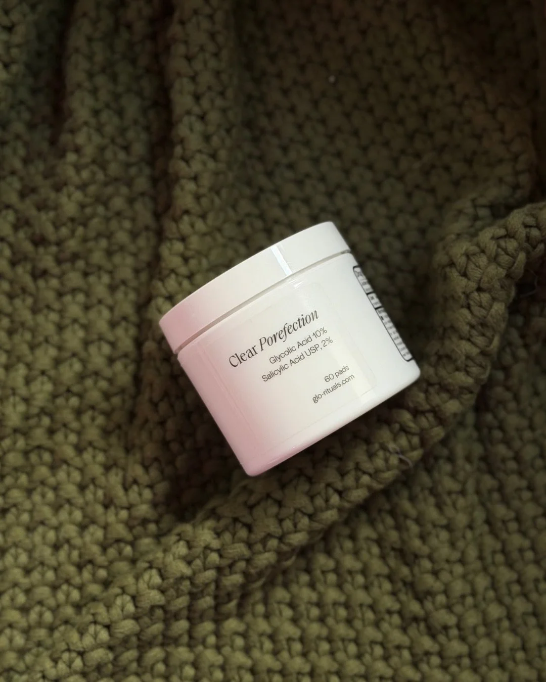 Meet your new skin reset: Clear Porefection Pads ✨

These aren&rsquo;t just toner pads &mdash; they&rsquo;re your gentle daily detox for congested, breakout-prone, or textured skin.

Think:
&bull; Smoother texture
&bull; Visibly refined pores
&bull; 