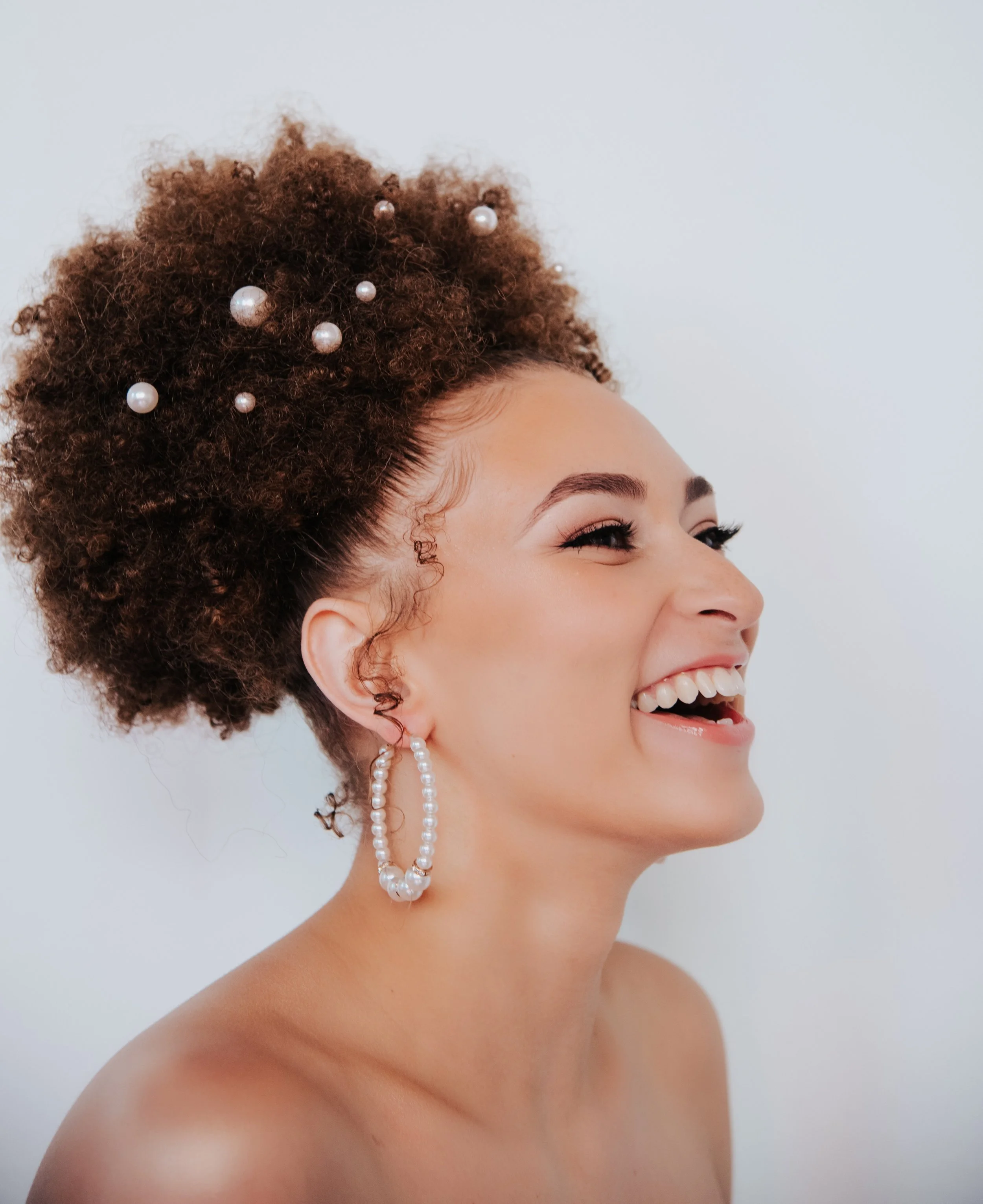 Facetune_03-01-2022-18-36-18.jpg